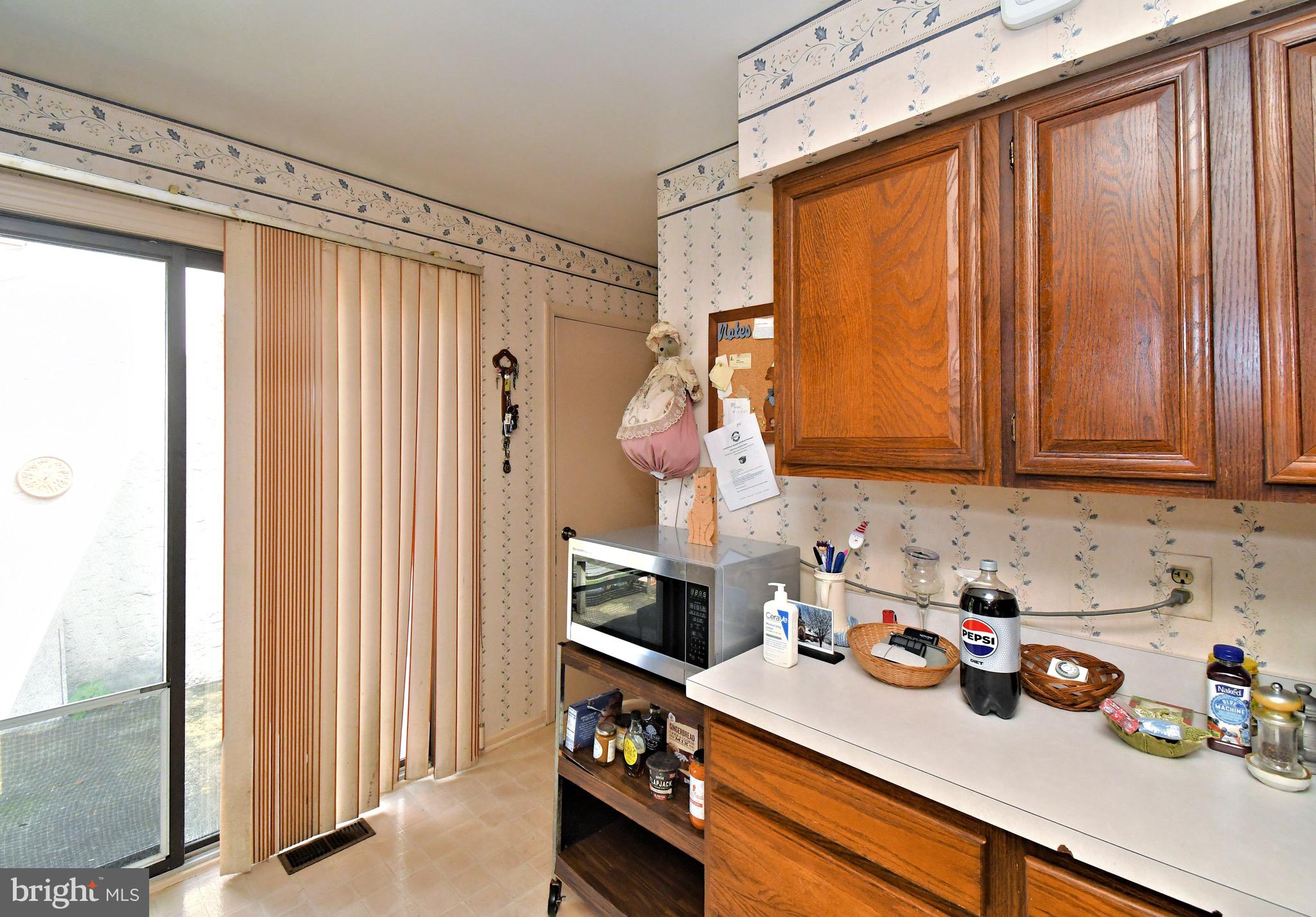 ROCKY MDWS - Residential