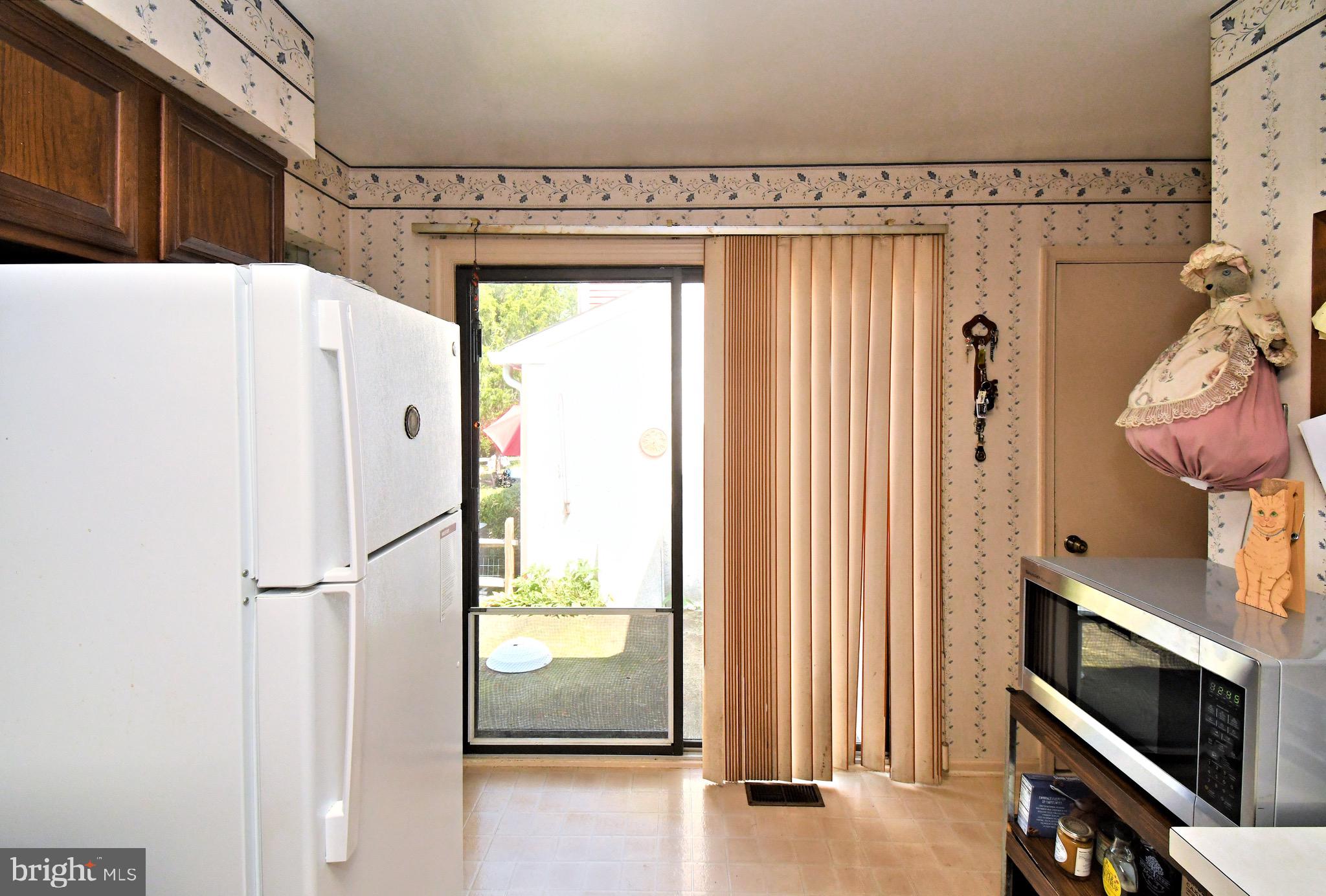 ROCKY MDWS - Residential