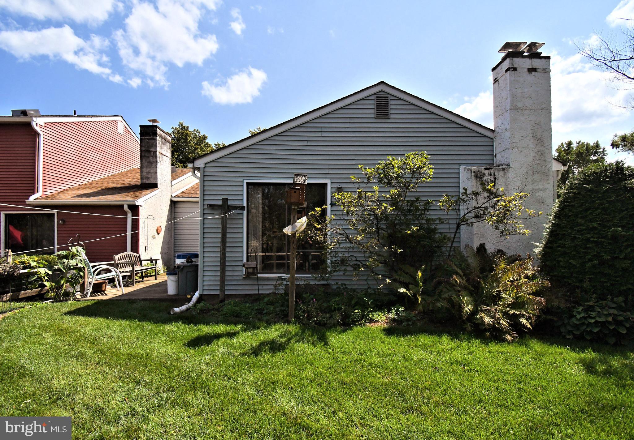 ROCKY MDWS - Residential