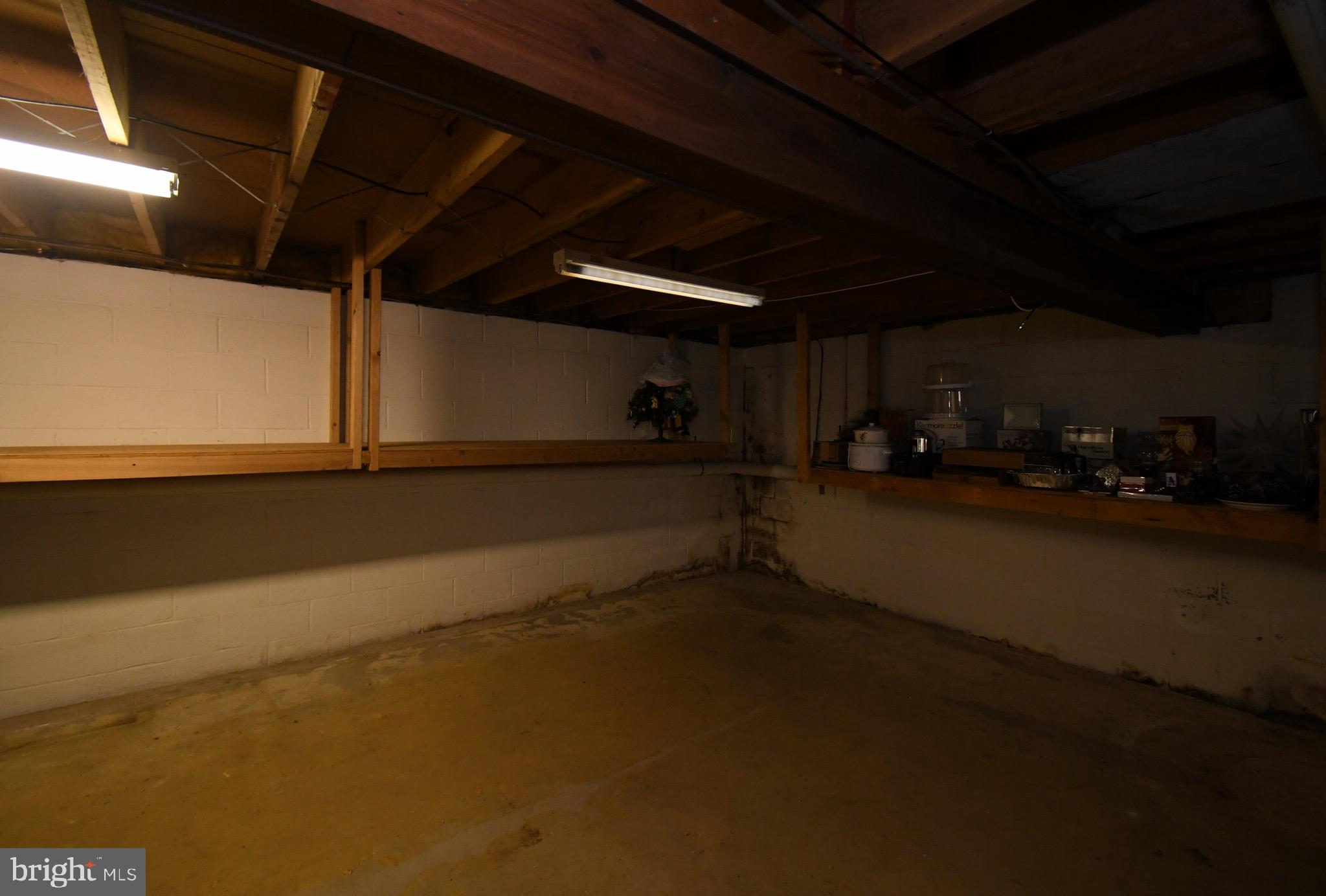 ROCKY MDWS - Residential