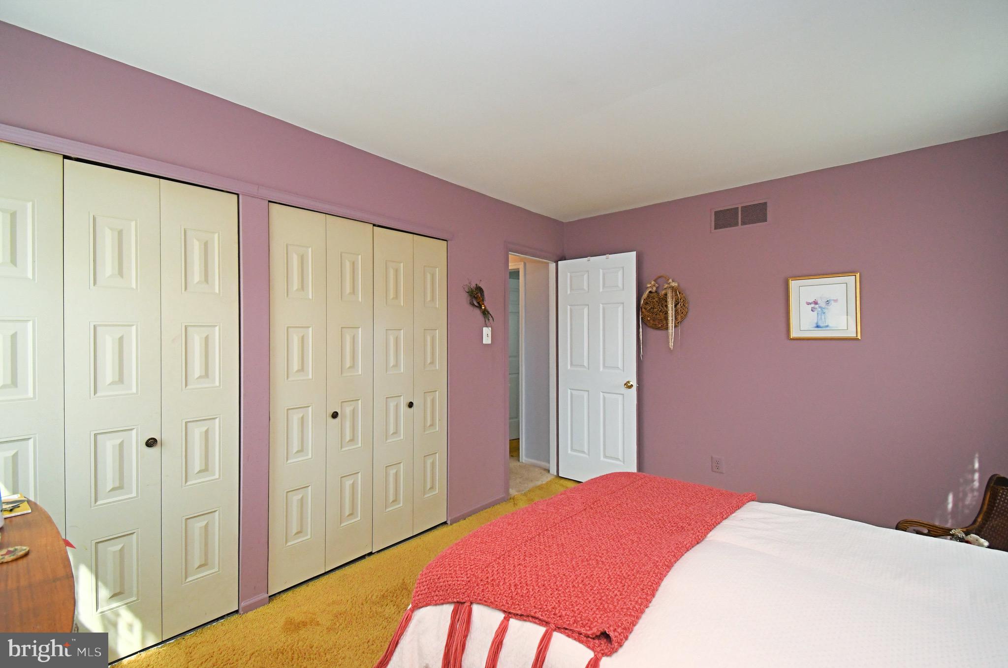 ROCKY MDWS - Residential