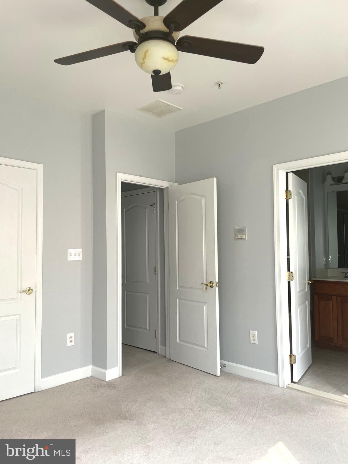 TOWN CENTER AT CAMP SPRINGS - Residential Lease