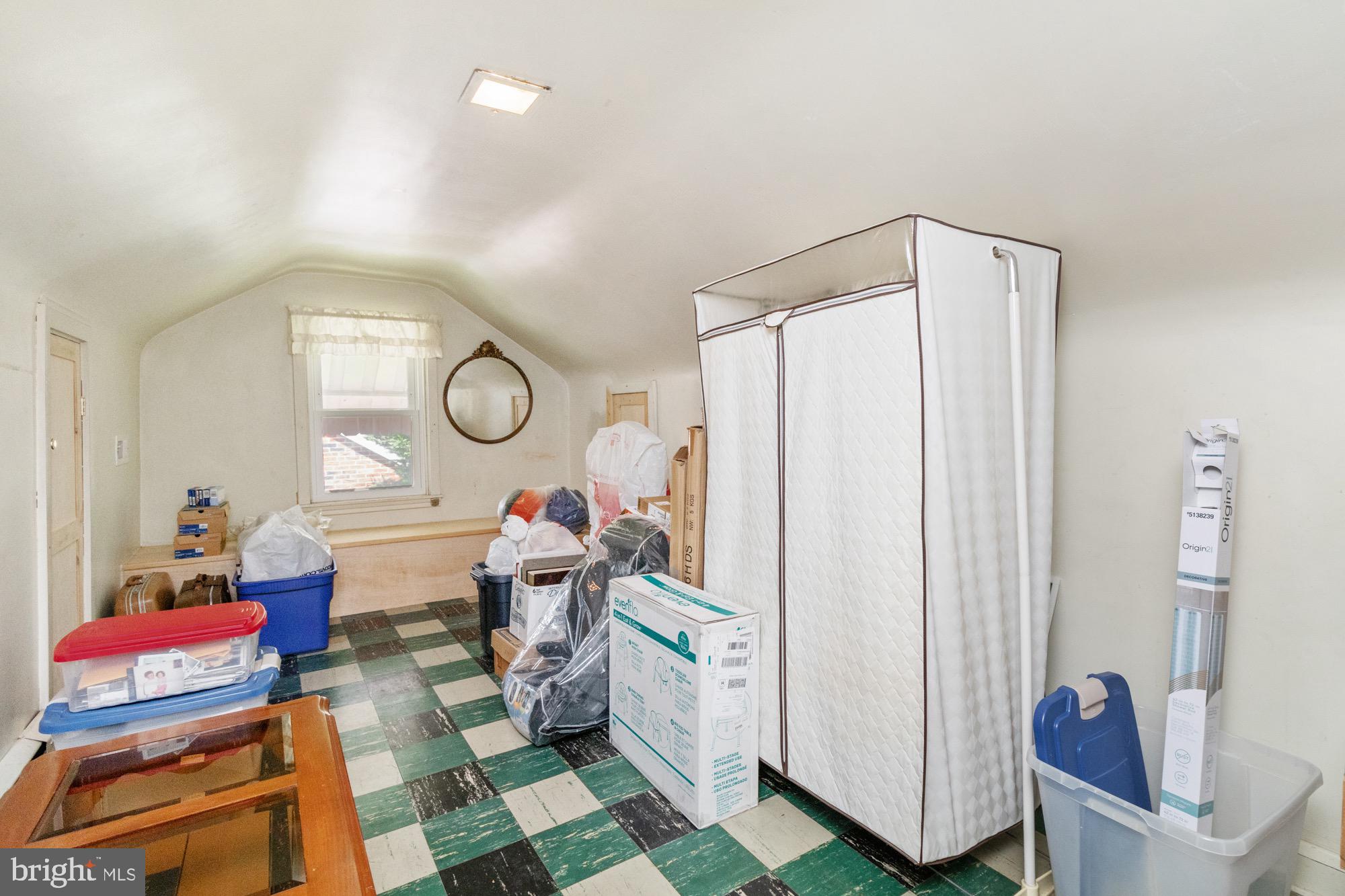 OVERLEA - Residential