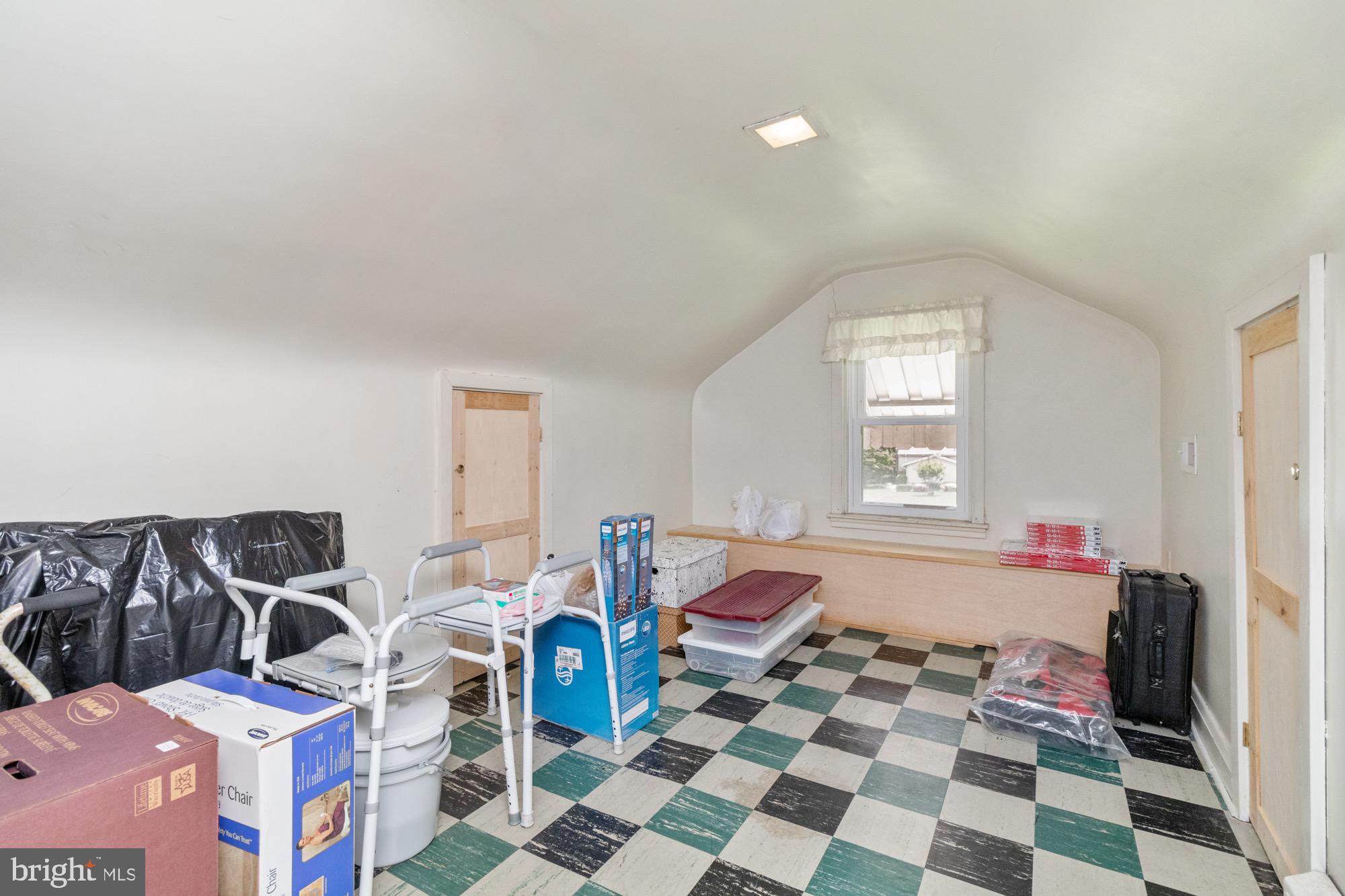 OVERLEA - Residential