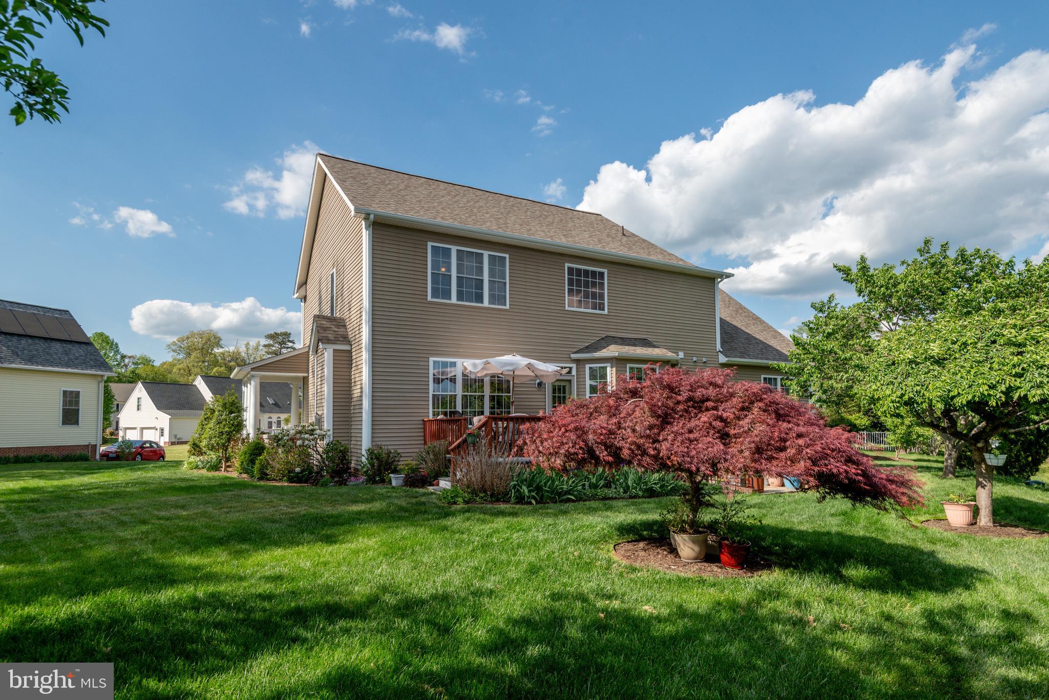 ESTATES AT SINGLETREE - Residential