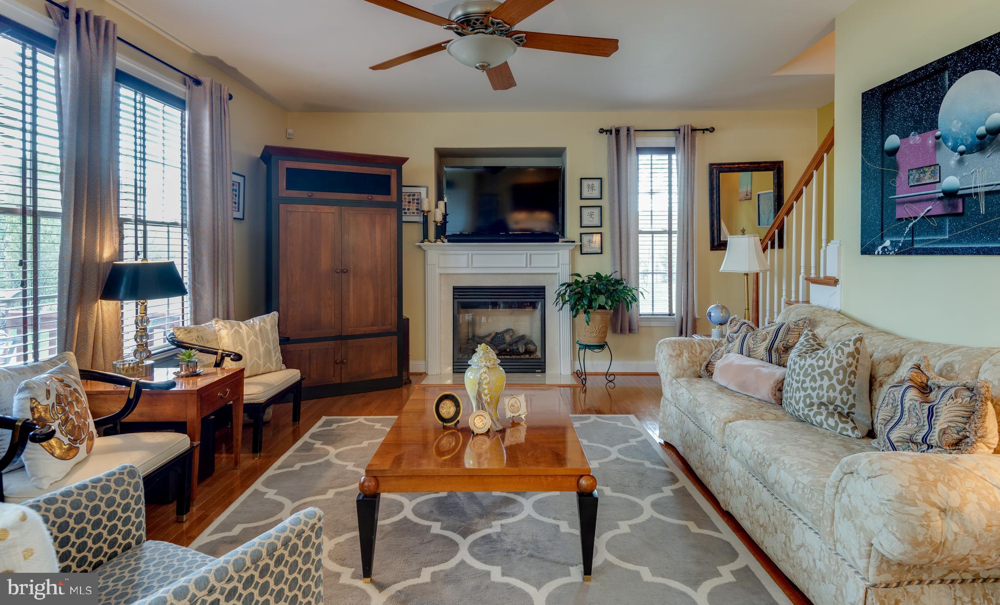 ESTATES AT SINGLETREE - Residential