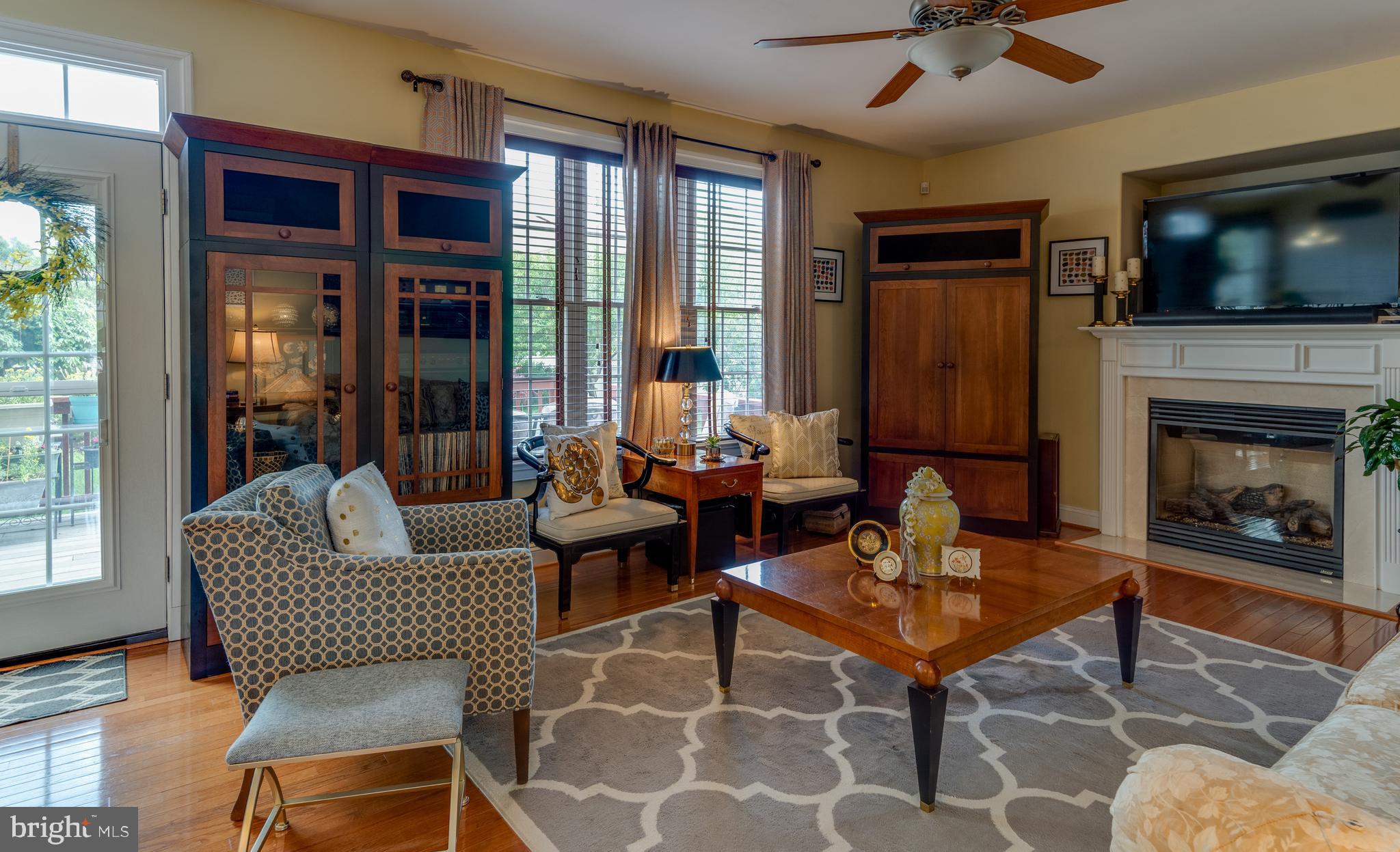 ESTATES AT SINGLETREE - Residential