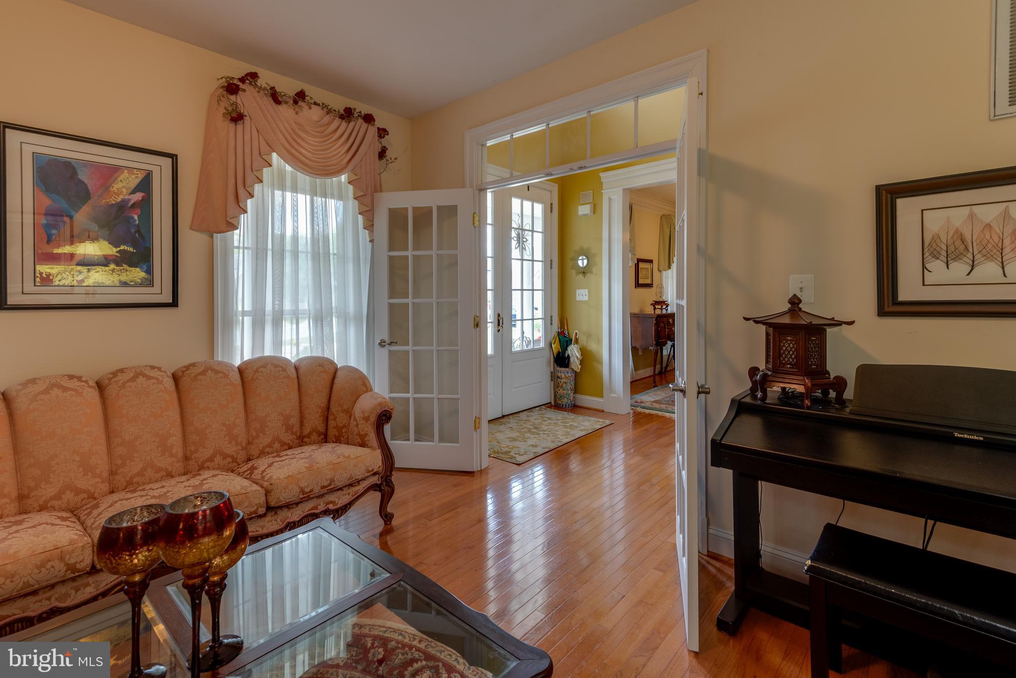 ESTATES AT SINGLETREE - Residential