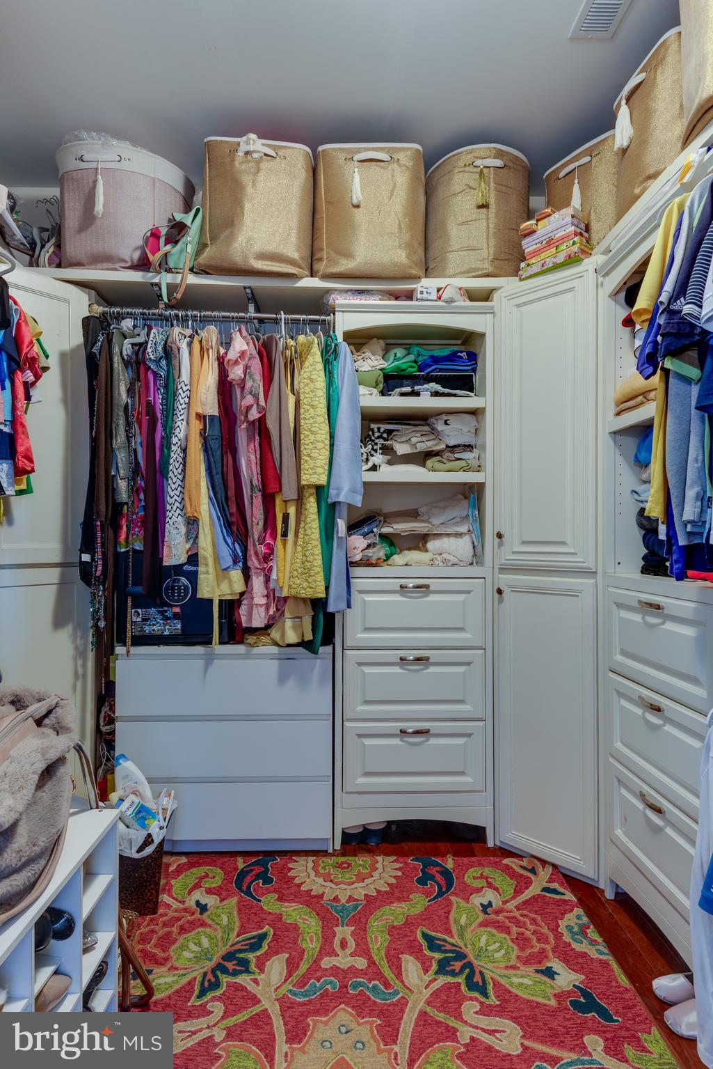 ESTATES AT SINGLETREE - Residential