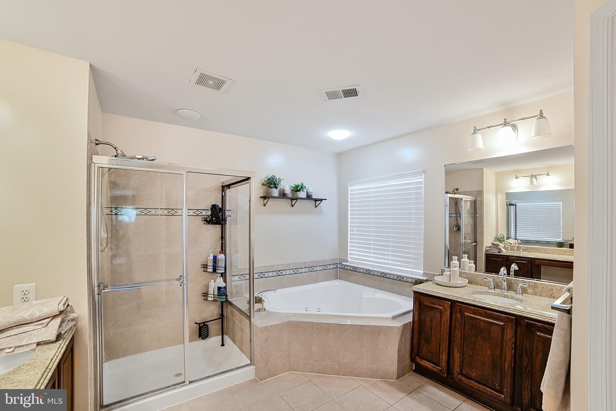 WHEATON OUT RES. (2) - Residential