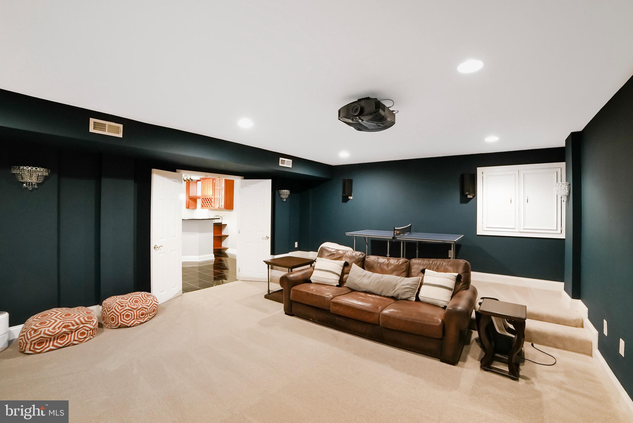 WHEATON OUT RES. (2) - Residential