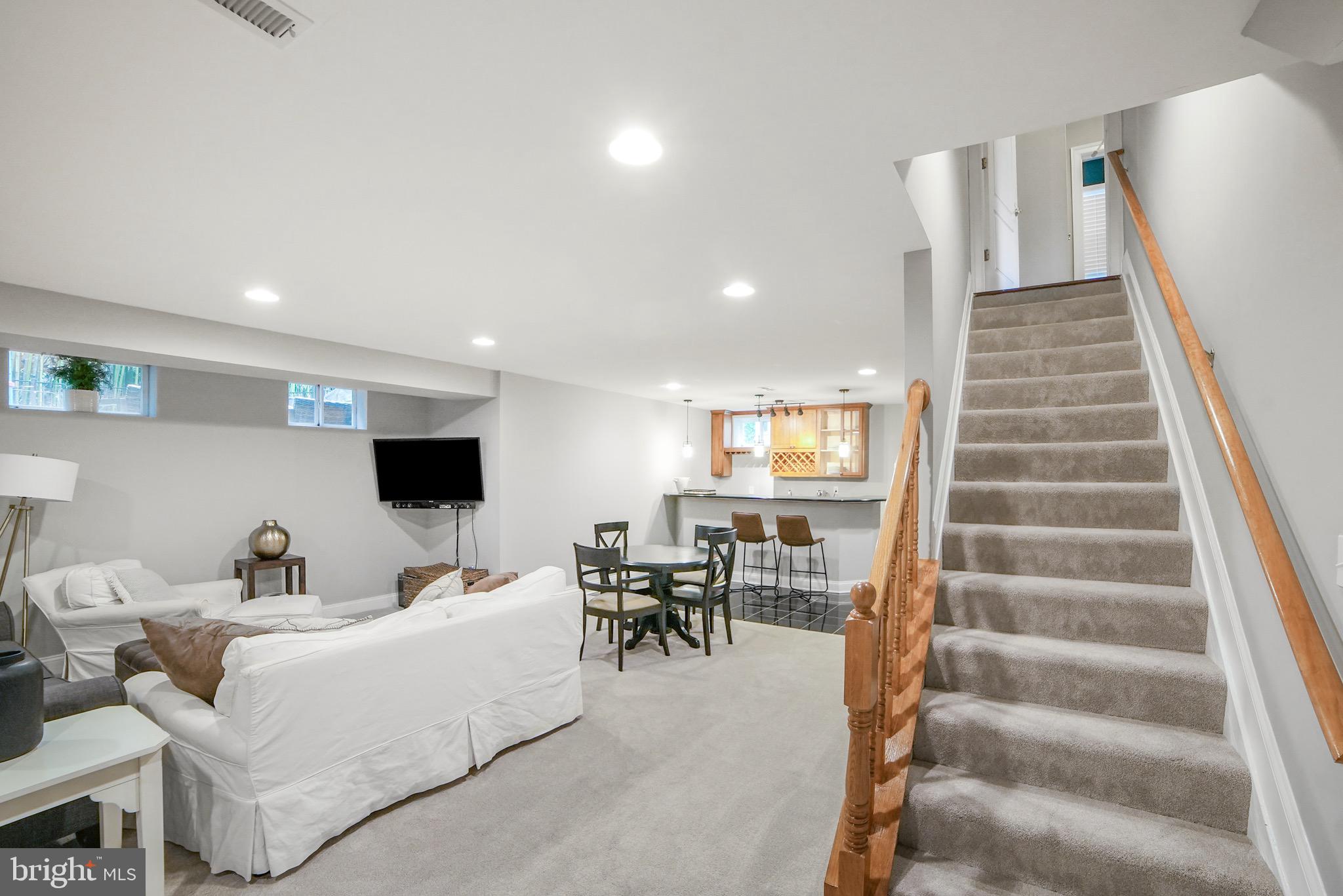 WHEATON OUT RES. (2) - Residential