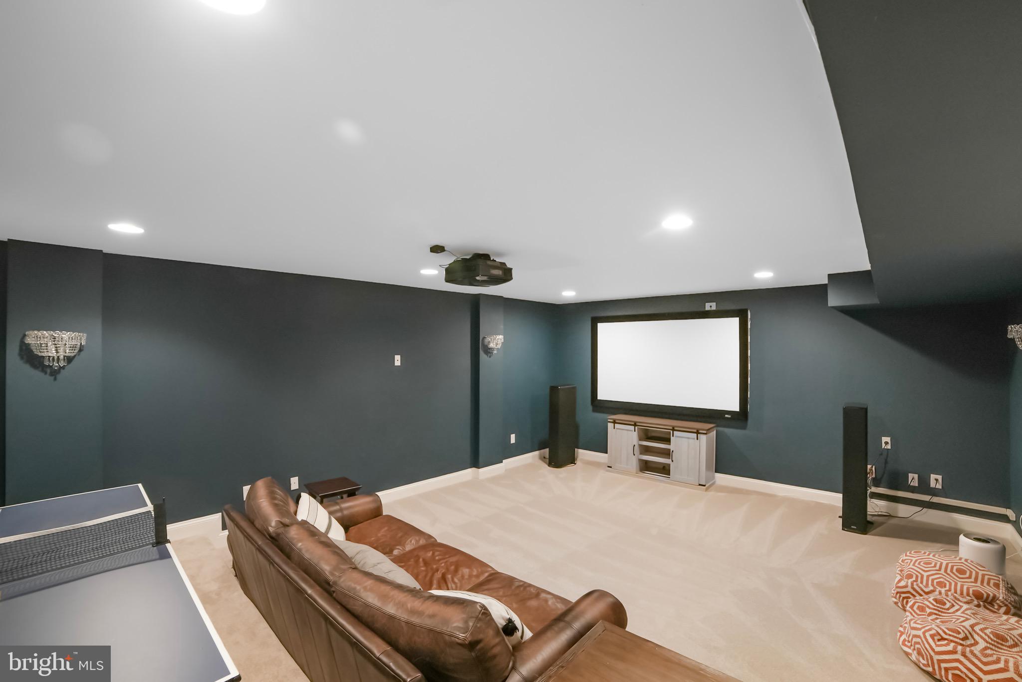 WHEATON OUT RES. (2) - Residential