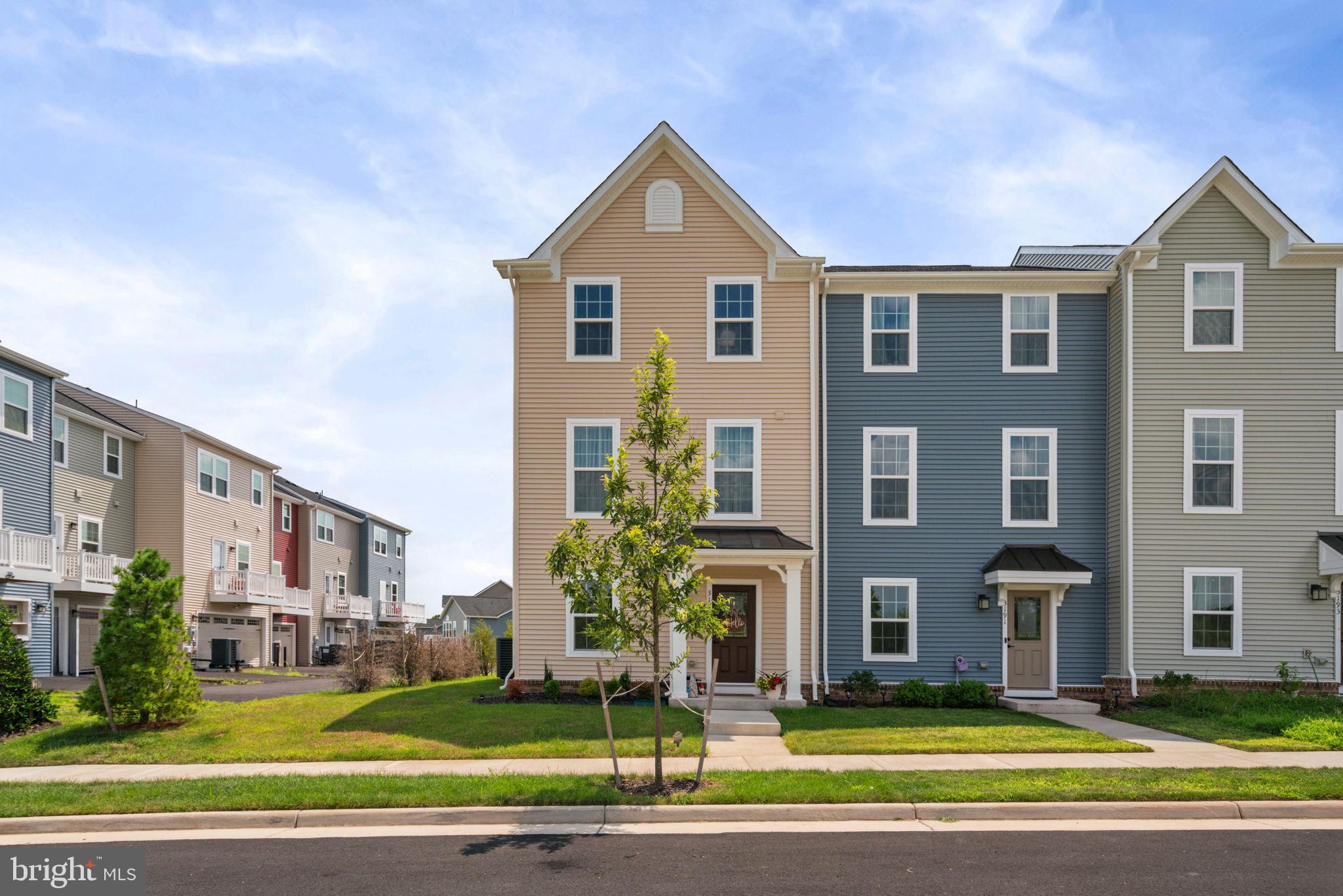 Nearly New End-Unit Townhome in Quiet Mintbrook Section!
Welcome to this stunning end-unit townhome, built in 2023, located in the peaceful back section of Mintbrook—offering privacy, modern features, and a prime location in one of Bealeton’s most desirable communities.
This beautifully upgraded 3-level, 1,760 sq ft home offers 3 bedrooms, 2 full baths, and 2 half baths—with the added convenience of a bathroom on every floor! You’ll find luxury vinyl plank flooring on the two main levels and soft carpeting upstairs in the bedroom level. The upgraded kitchen is outfitted with quartz countertops, stainless steel appliances, and sleek modern finishes, perfect for cooking, entertaining, or simply enjoying everyday life.
The home also includes LED lighting throughout both lower levels, a beautifully upgraded primary bathroom, and a smart home thermostat for energy efficiency and comfort. Additional features include garage shelving for extra storage and original builder warranties that convey with the home for peace of mind. For those working remotely or requiring strong connectivity, the home is wired with Xfinity high-speed internet and includes hardwired connections in the basement, living room, and third bedroom.
You’ll love the convenience of being just minutes away from local favorites like Starbucks, Subway, and Food Lion, along with everyday stops like Walgreens, Sheetz, and nearby parks and services.
Located in a commuter-friendly area, the home is approximately 30 minutes from Manassas, 35–40 minutes from Fredericksburg, and just 25 minutes from Culpeper, giving you access to several vibrant communities while still enjoying a quiet suburban lifestyle.
This nearly new home combines style, comfort, and location—don’t miss your chance to make it yours in the sought-after Mintbrook community.