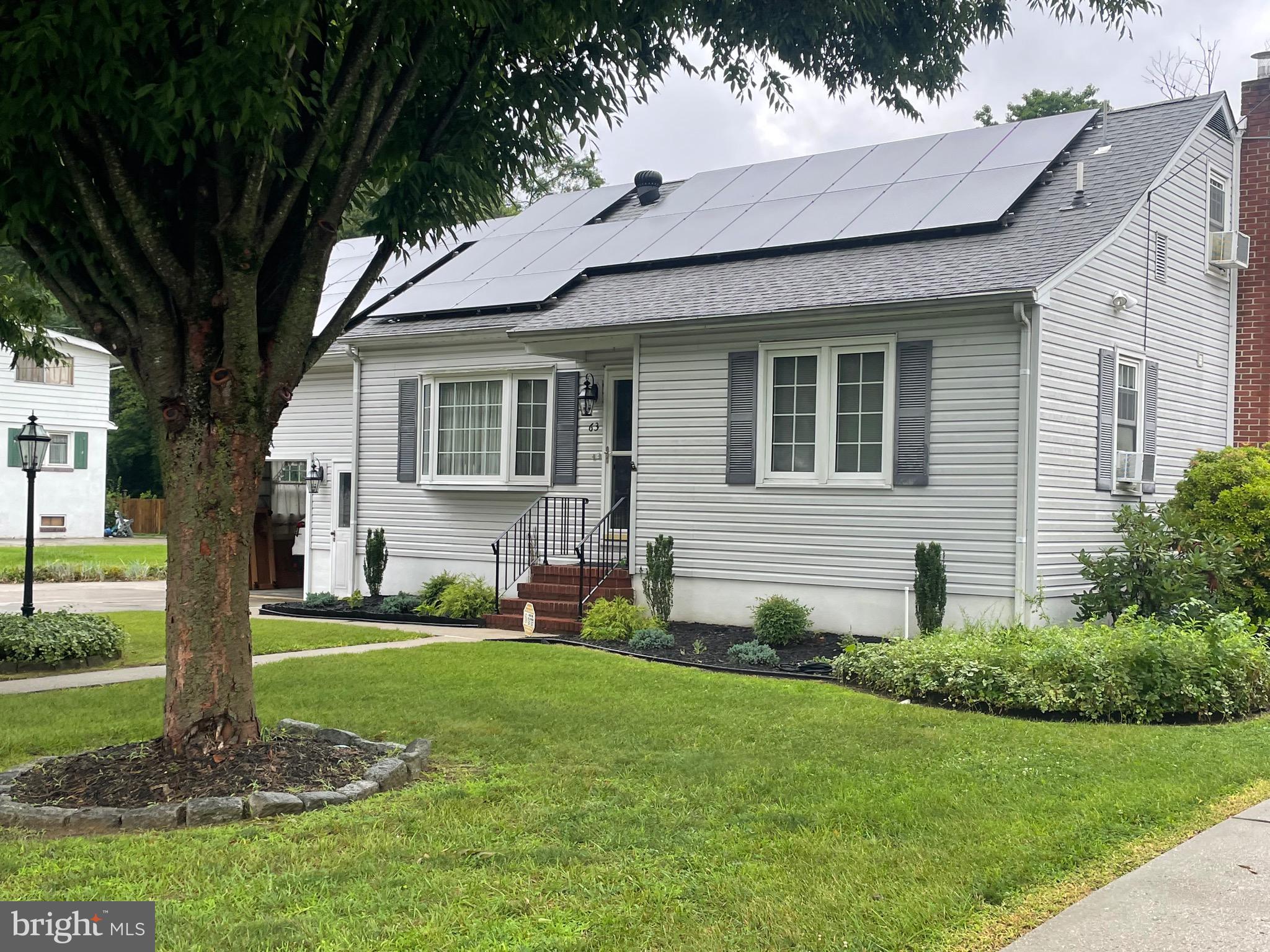 63 SPARKS AVENUE