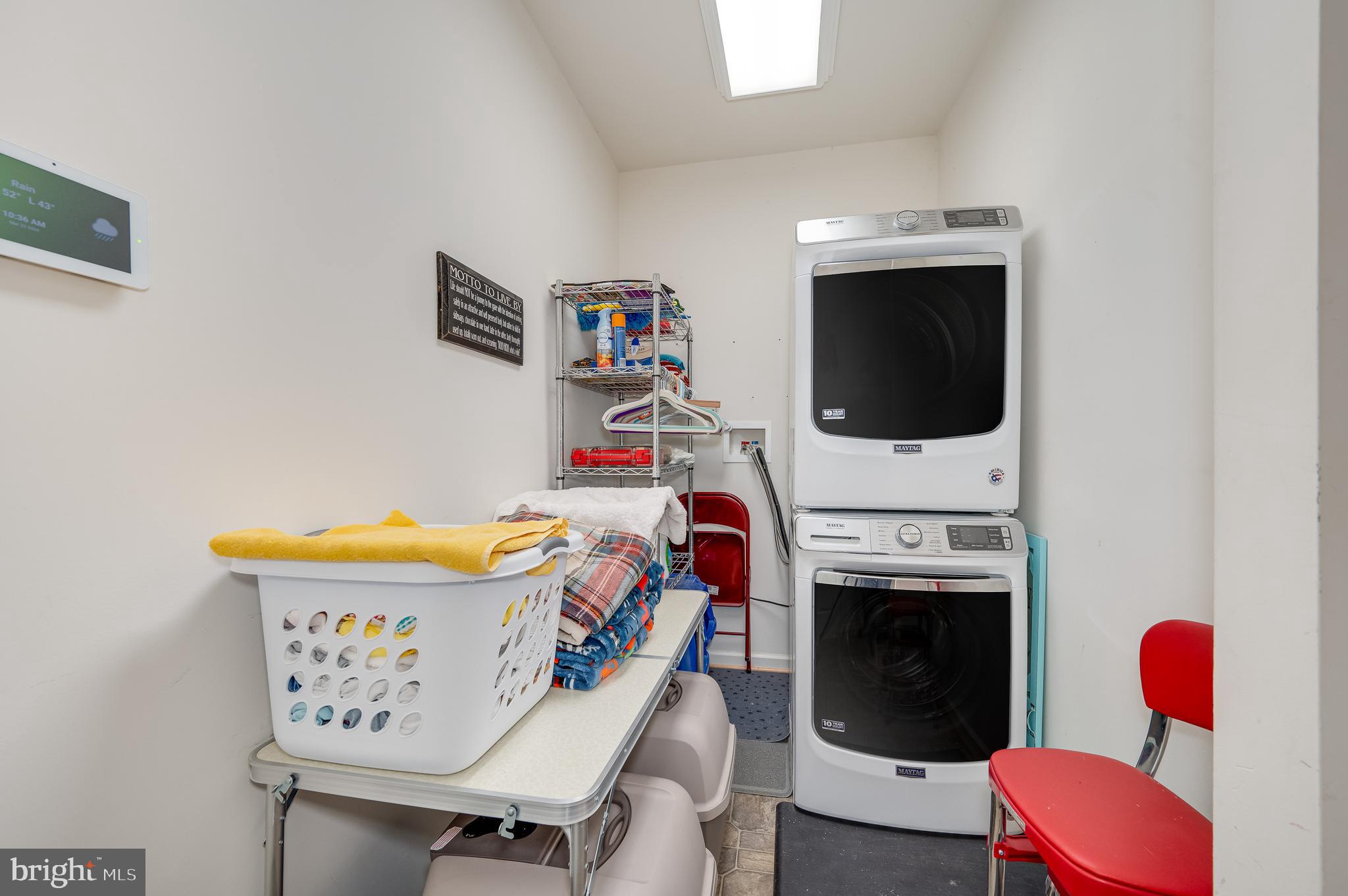 LOCUST HILL - Residential