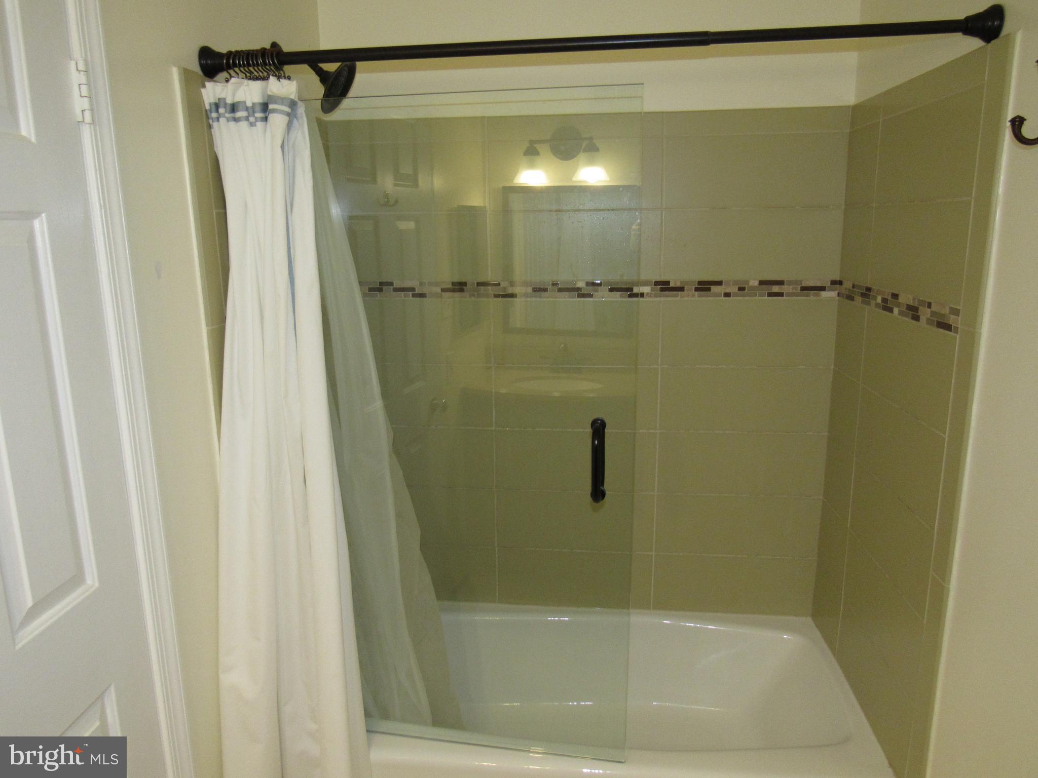 MANTUA HILLS - Residential Lease