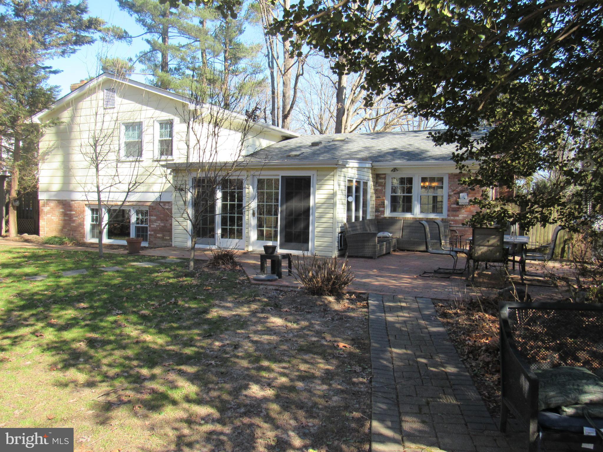 MANTUA HILLS - Residential Lease