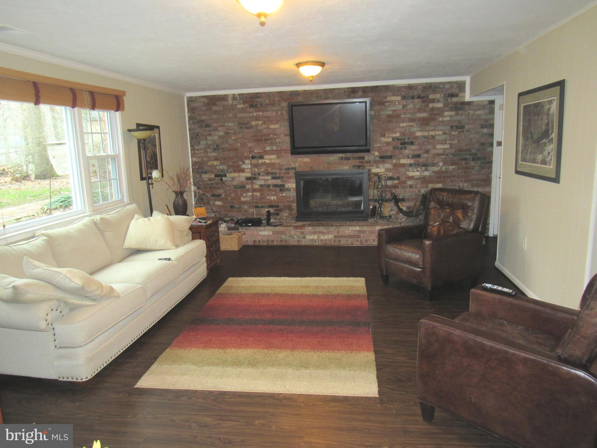 MANTUA HILLS - Residential Lease