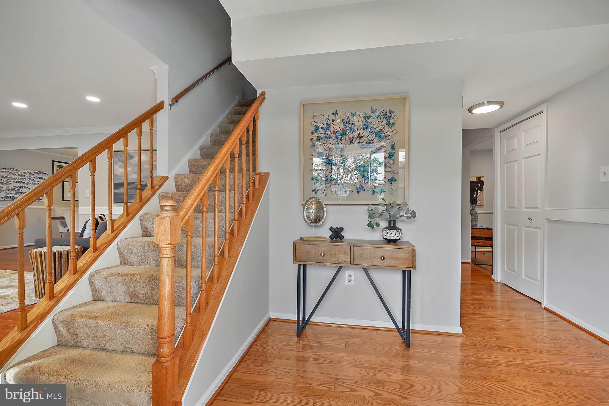7109 SONTAG WAY