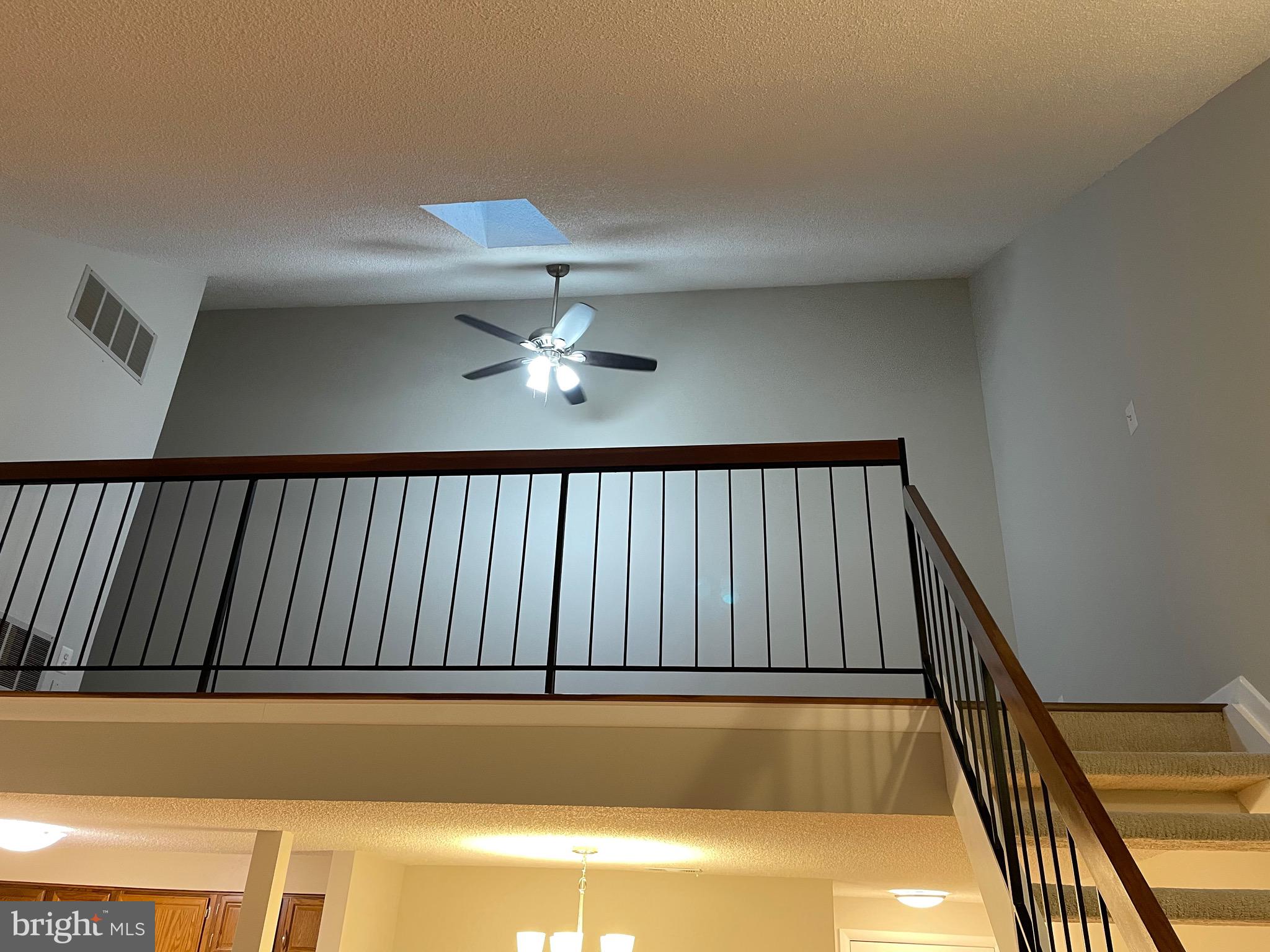 TAMARRON DR - Residential Lease