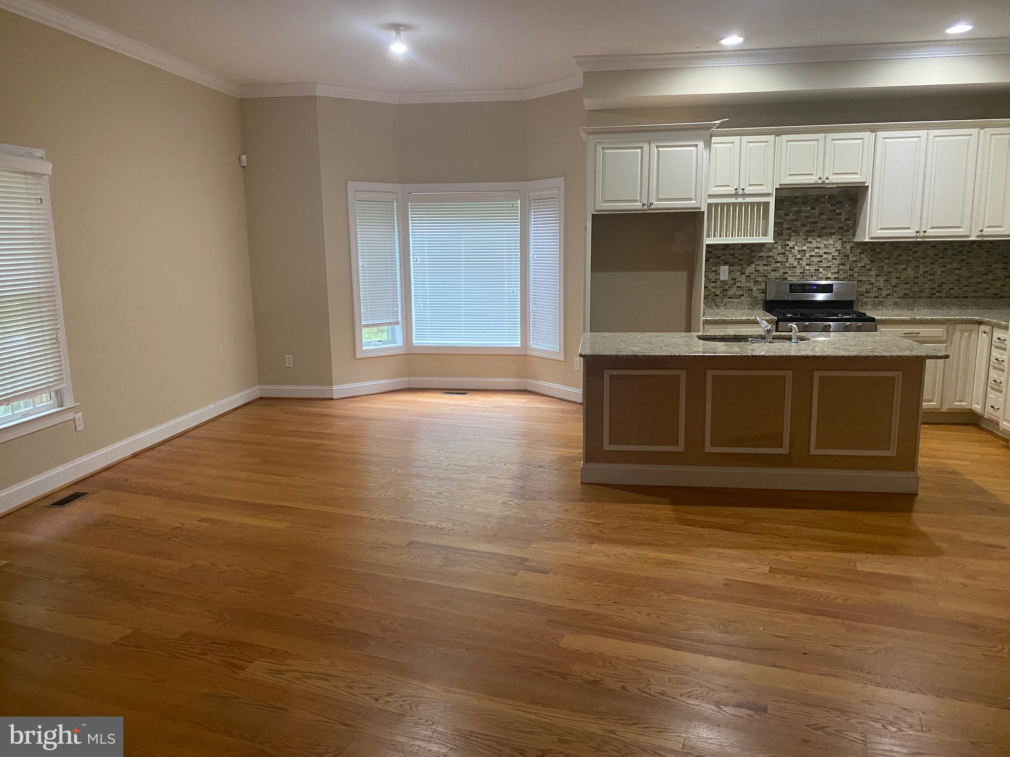 FOX CHAPEL - Residential