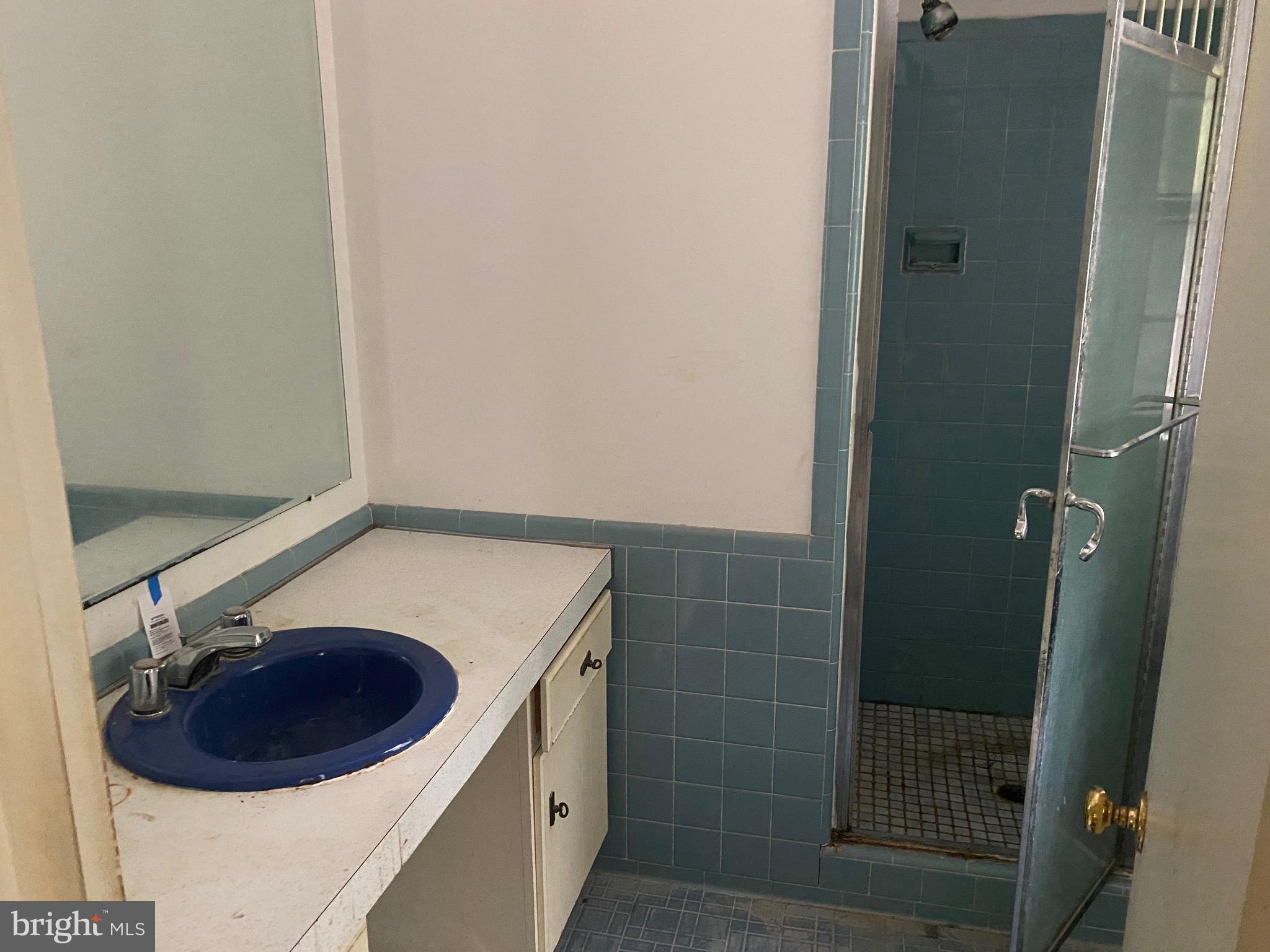 FOX CHAPEL - Residential