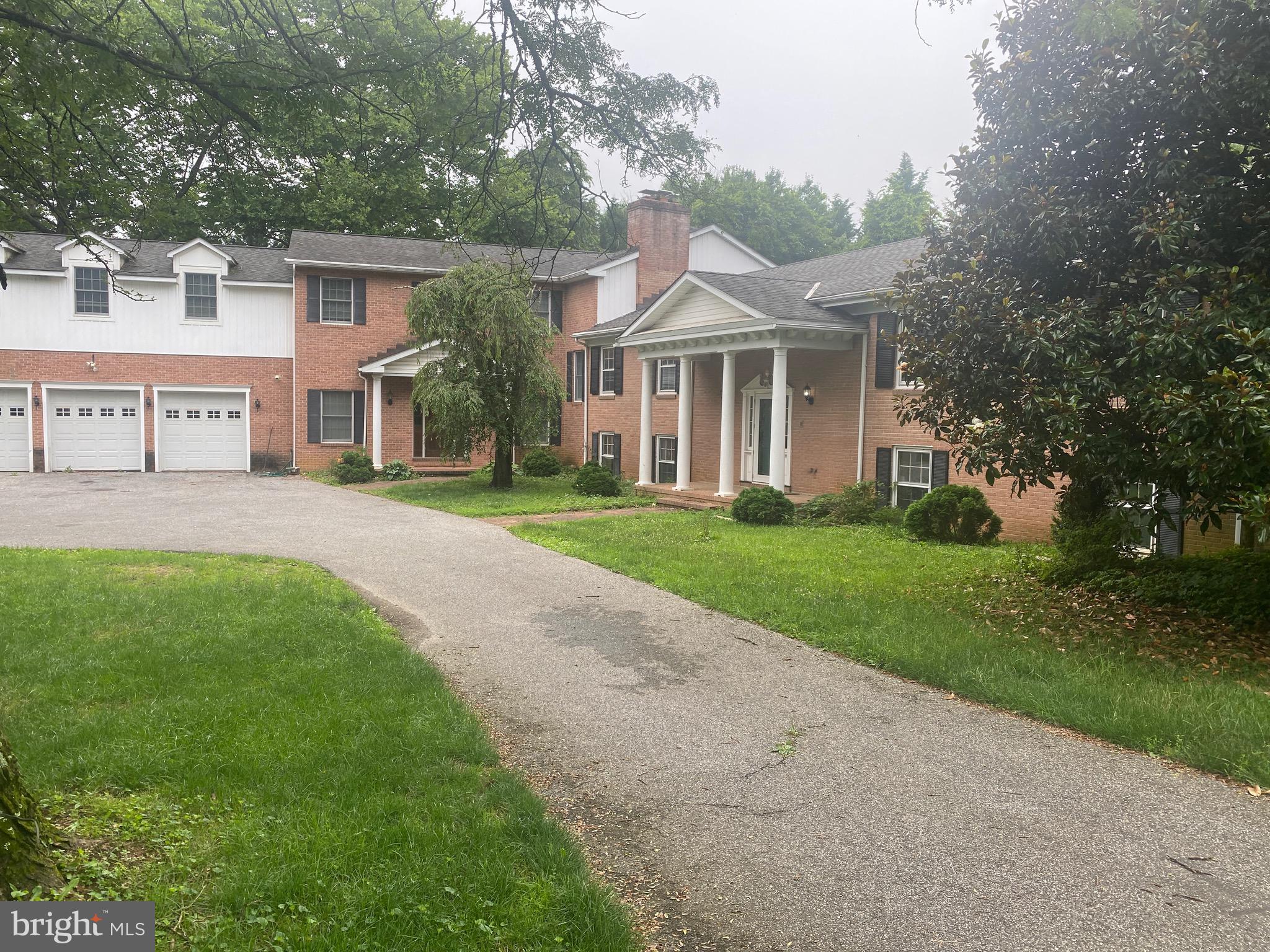 FOX CHAPEL - Residential