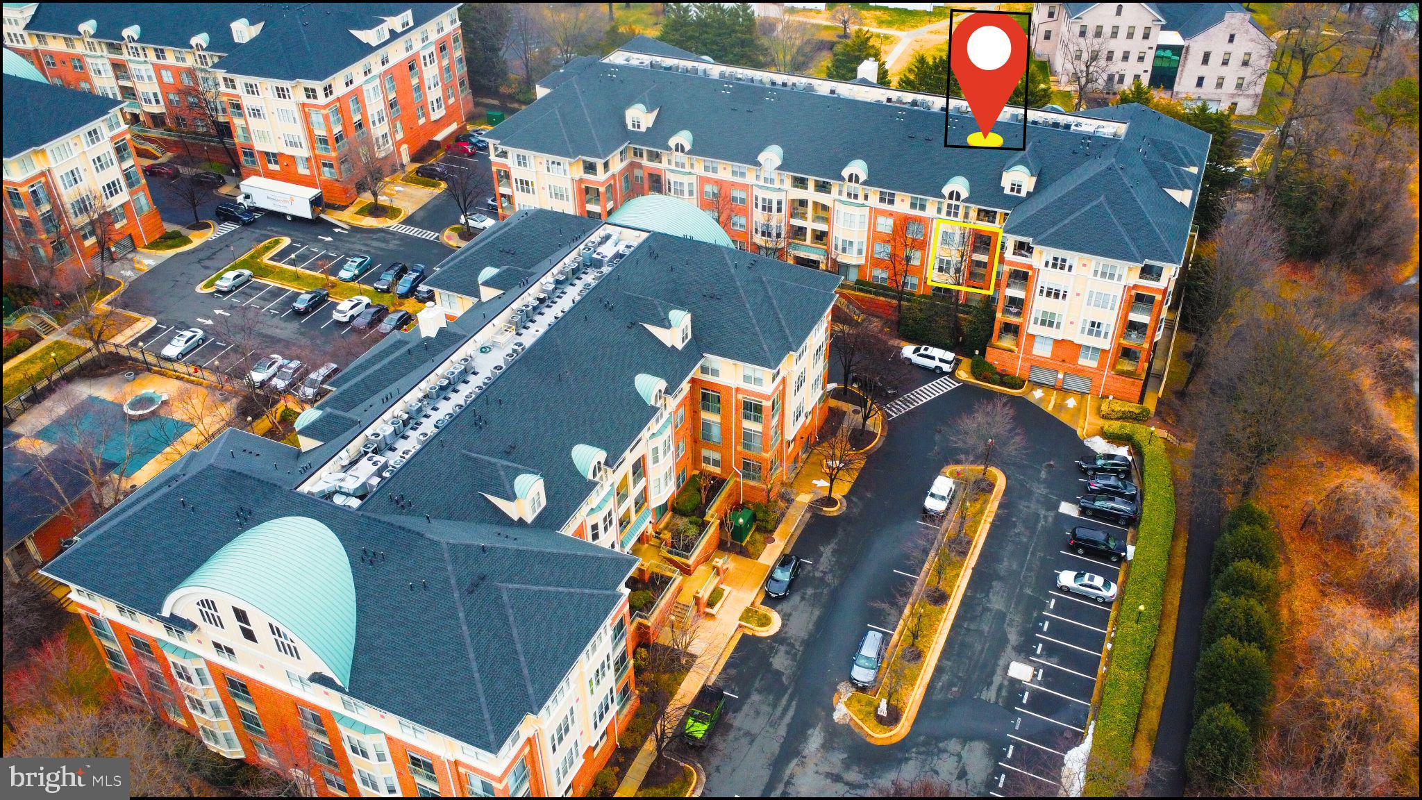 STRATFORD PARK - Residential