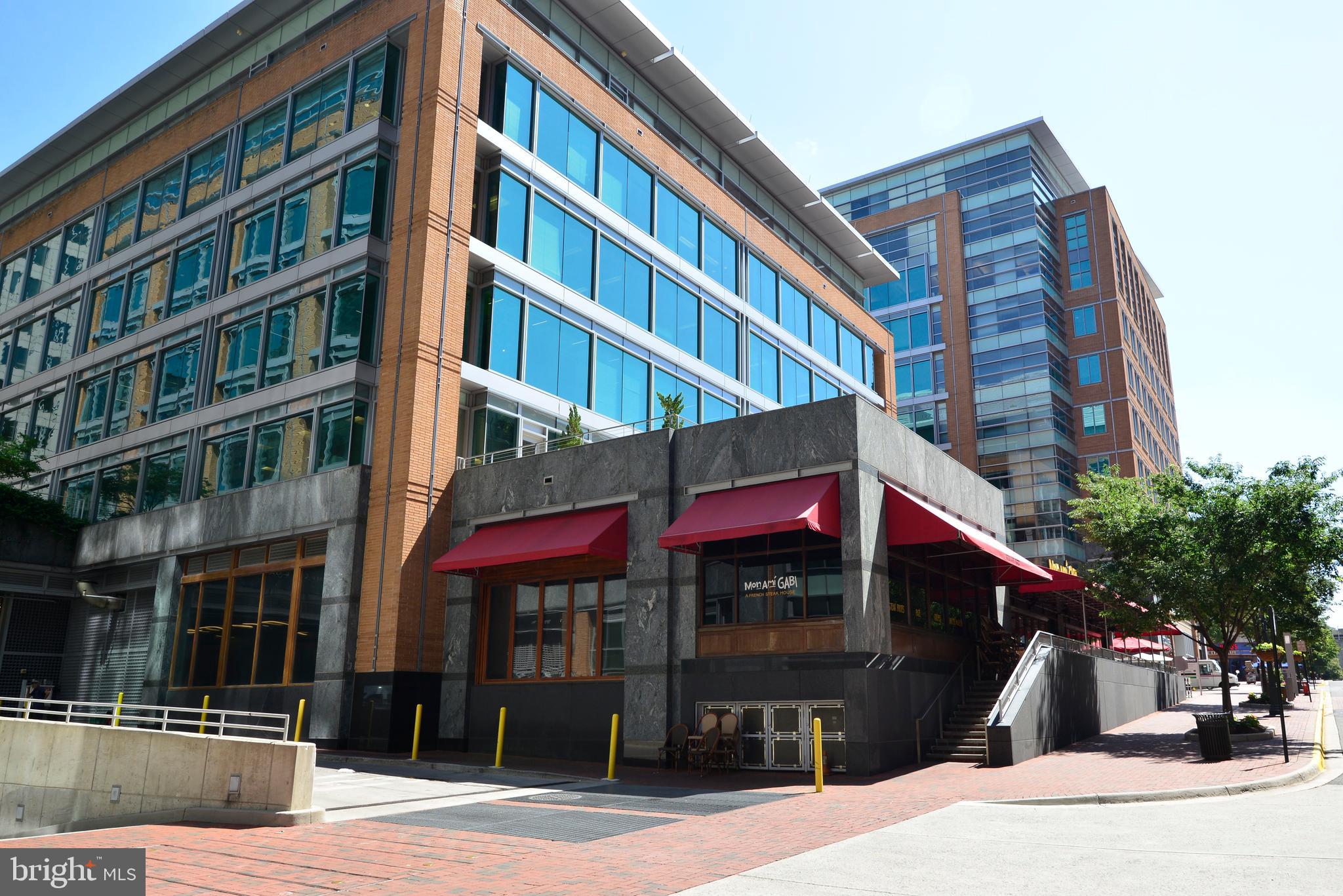 STRATFORD PARK - Residential