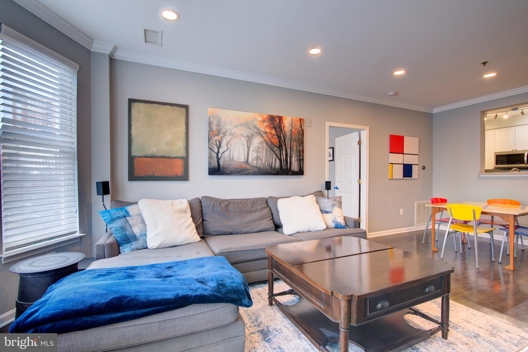 STRATFORD PARK - Residential