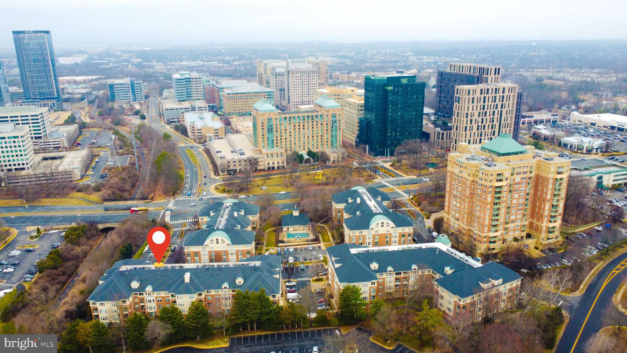 STRATFORD PARK - Residential