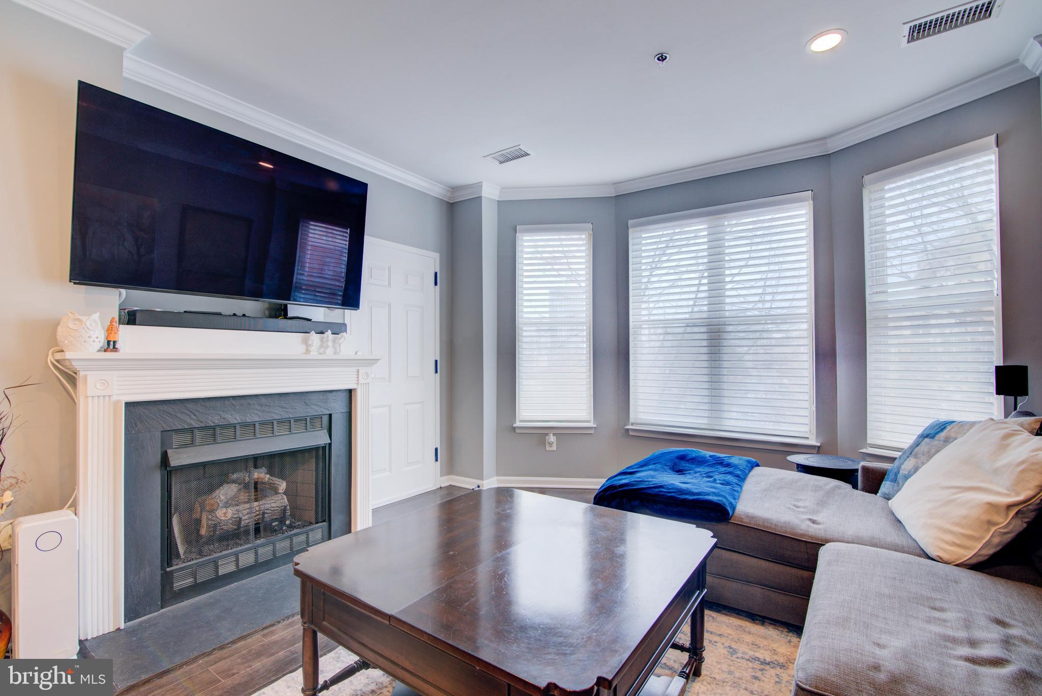 STRATFORD PARK - Residential