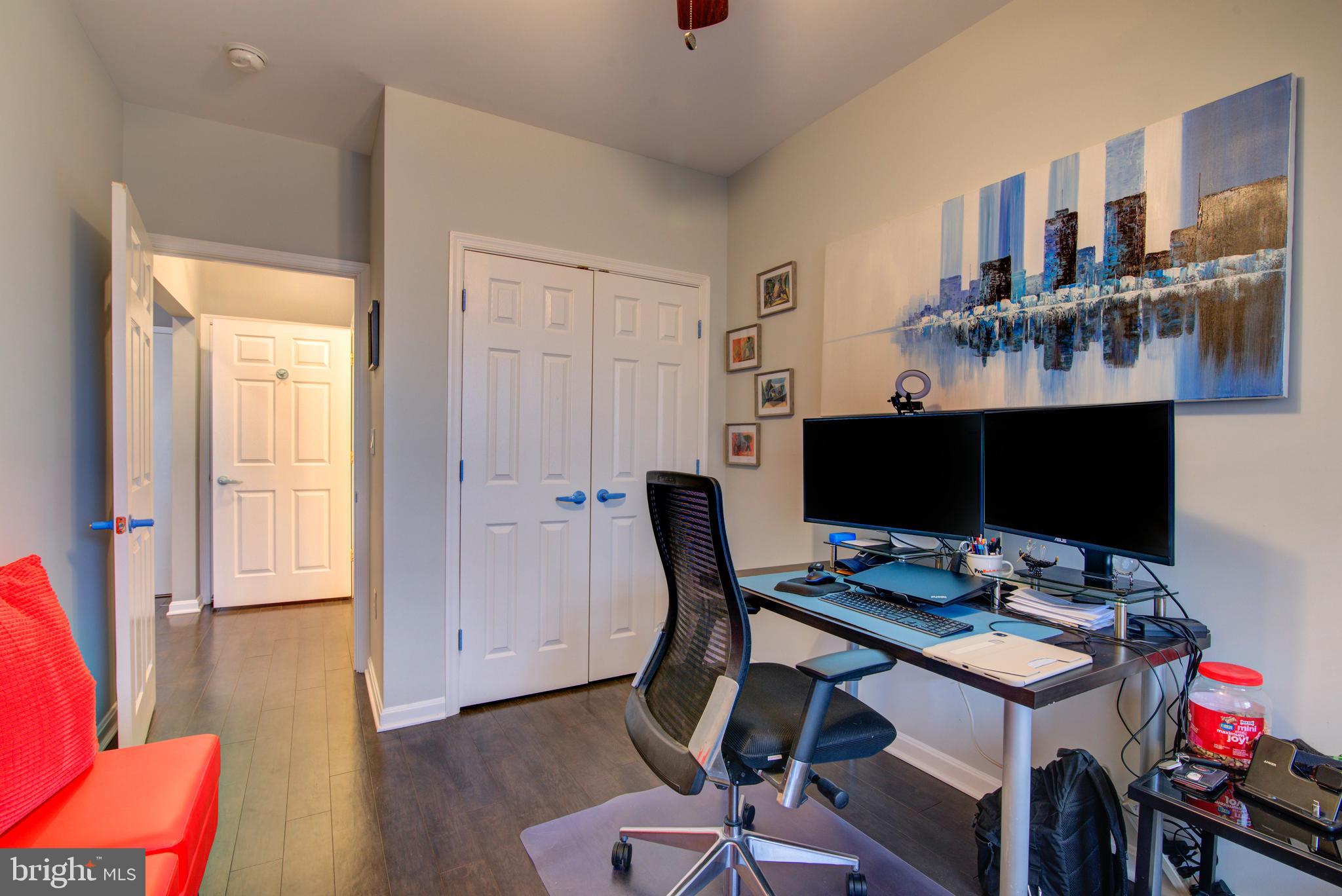 STRATFORD PARK - Residential