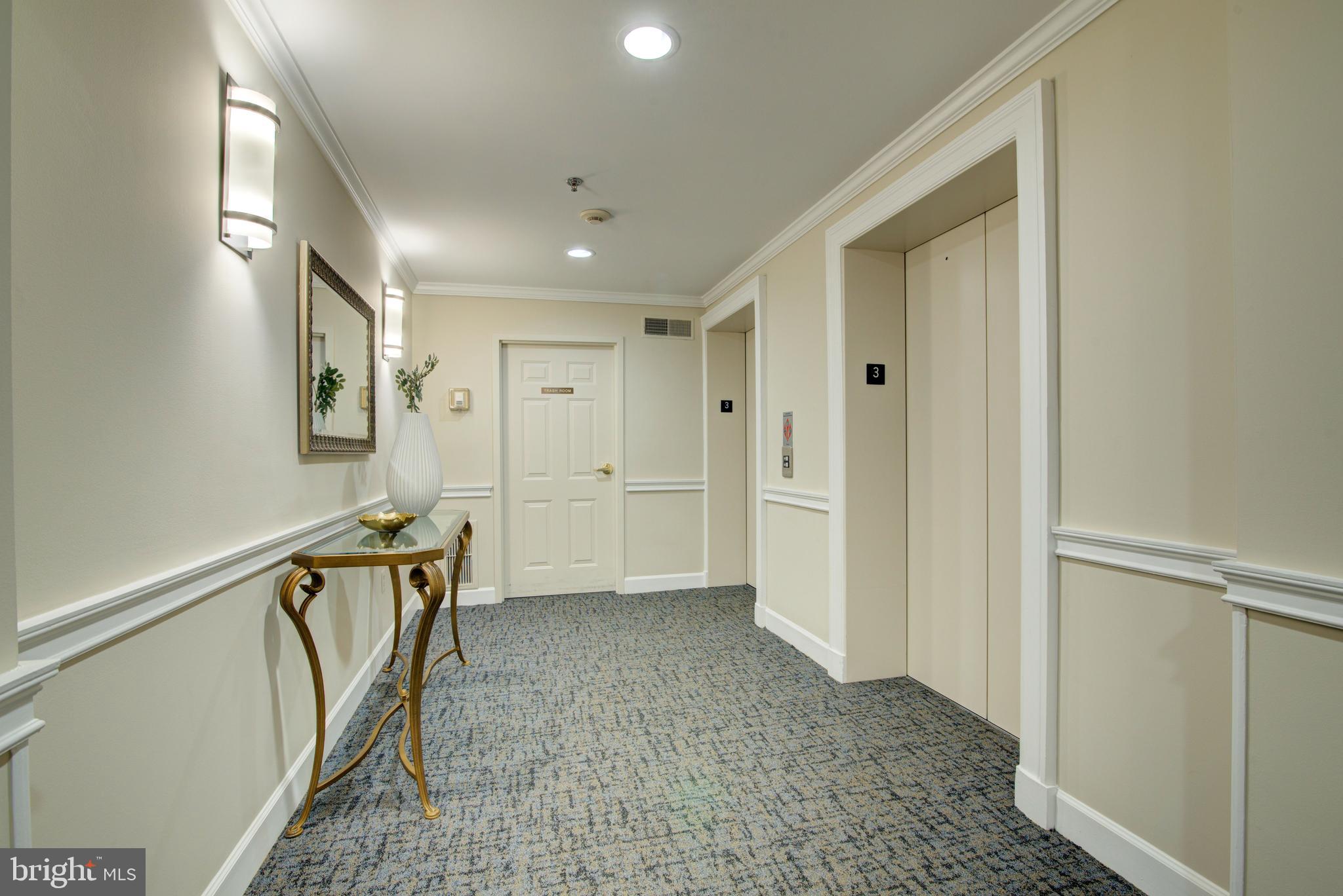 STRATFORD PARK - Residential