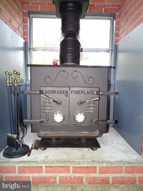 LOWER WINDSOR TWP - Residential