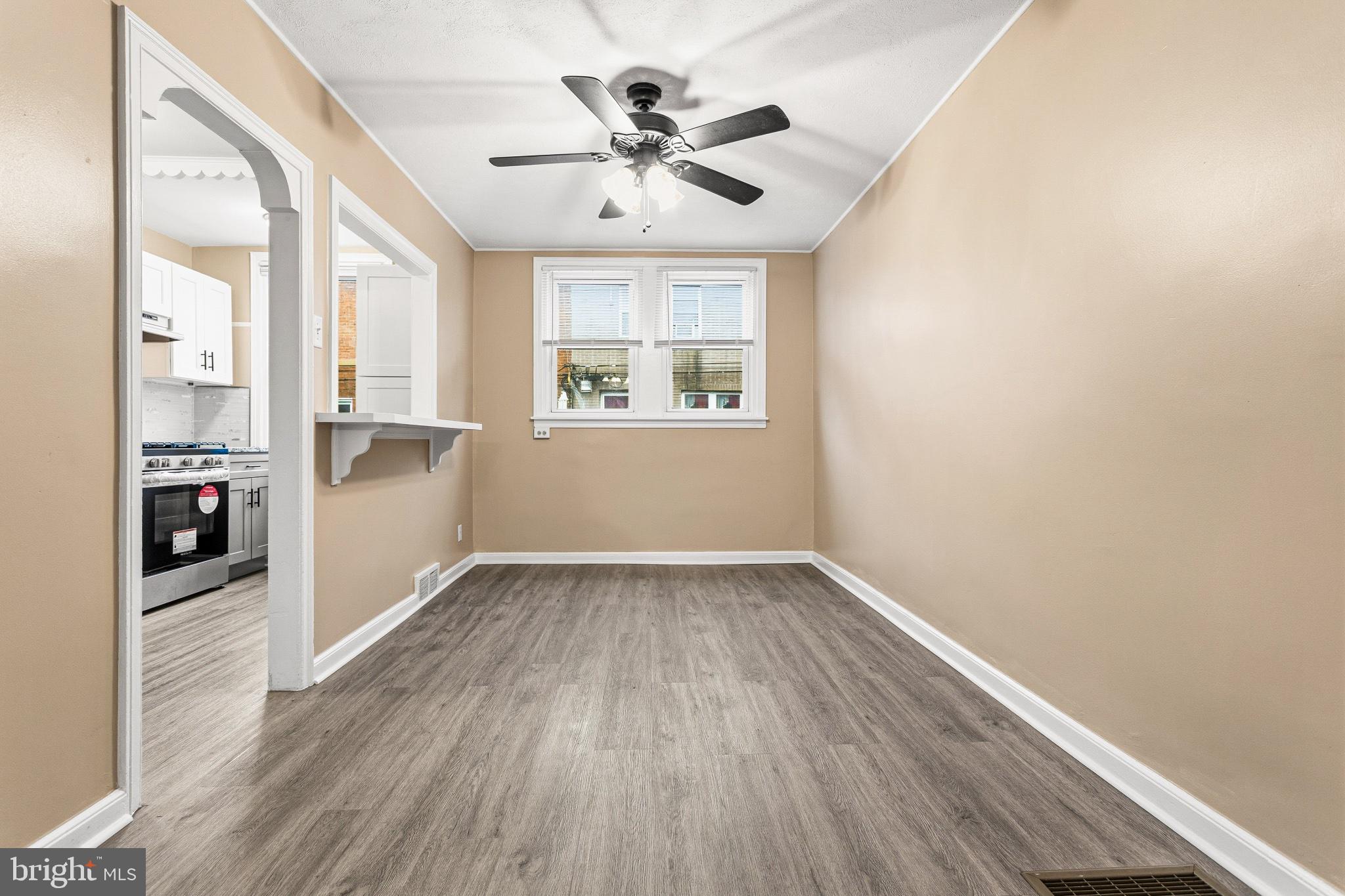 HOLMESBURG - Residential