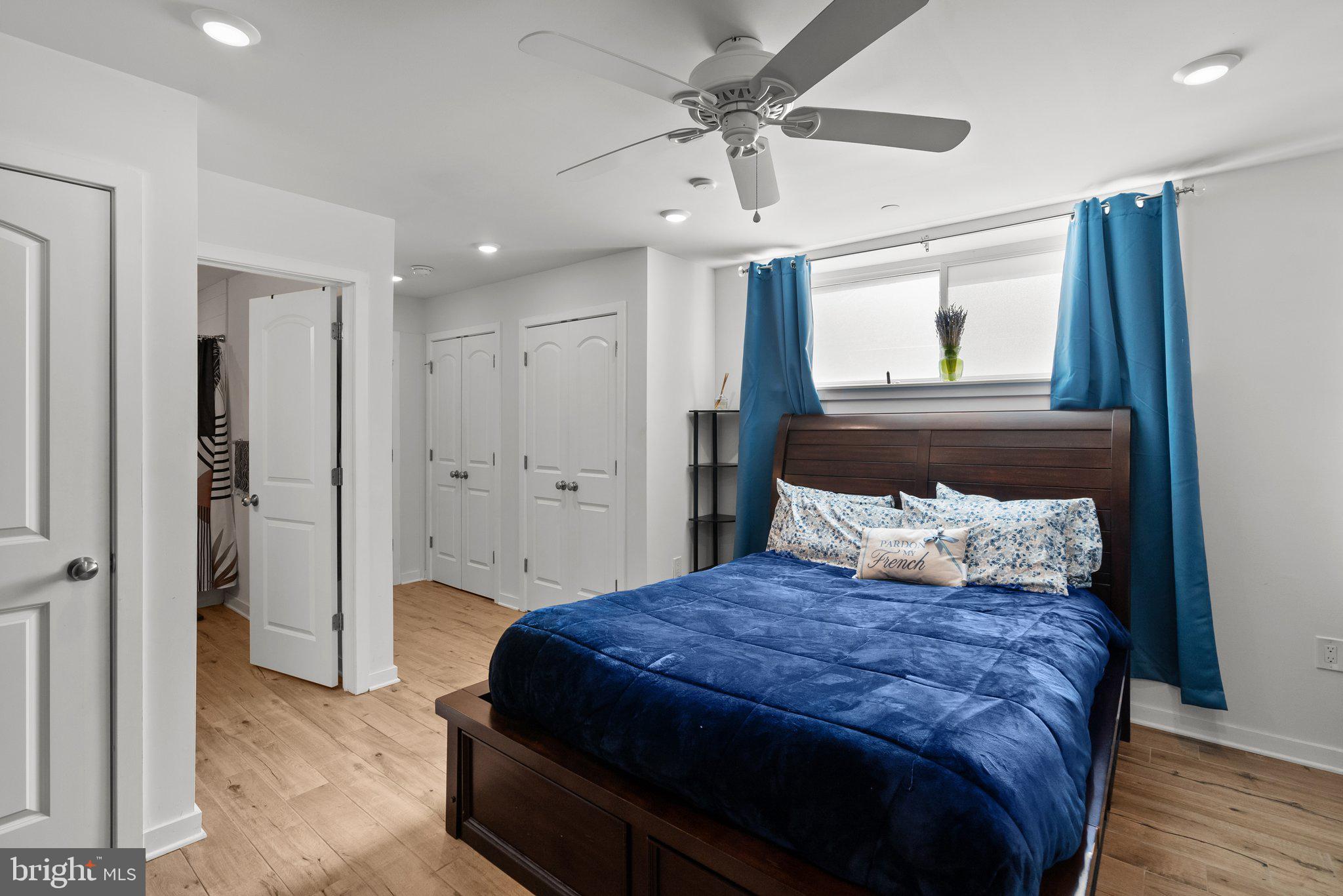 FRANCISVILLE - Residential