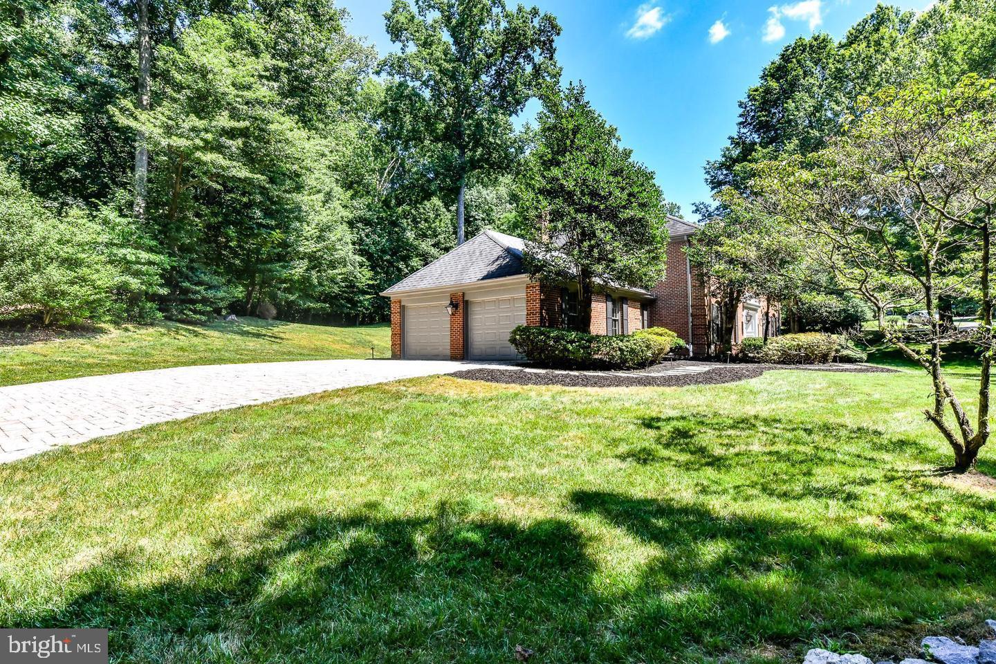 CEDARS OF MC LEAN - Residential