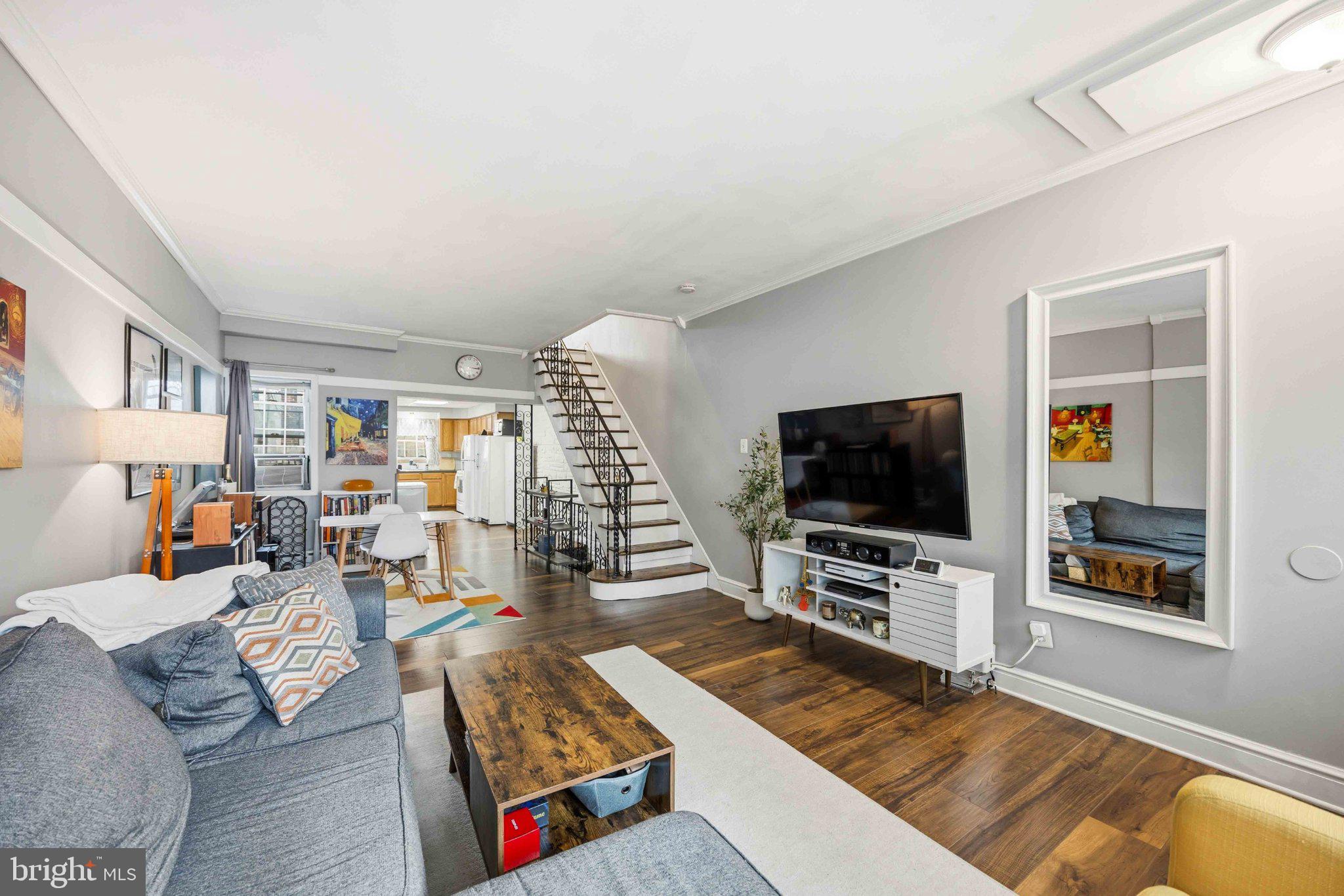 PORT RICHMOND - Residential