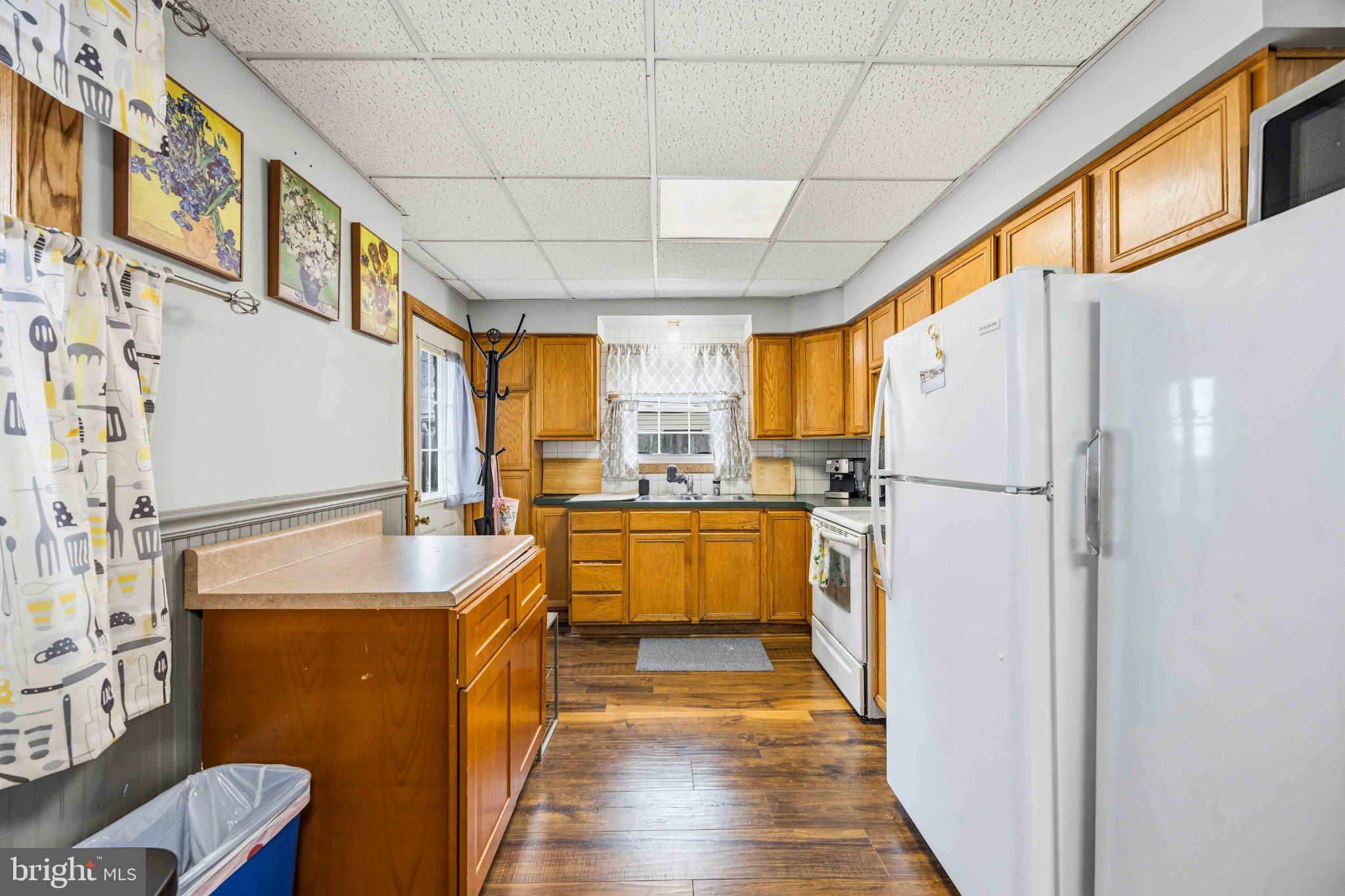 PORT RICHMOND - Residential