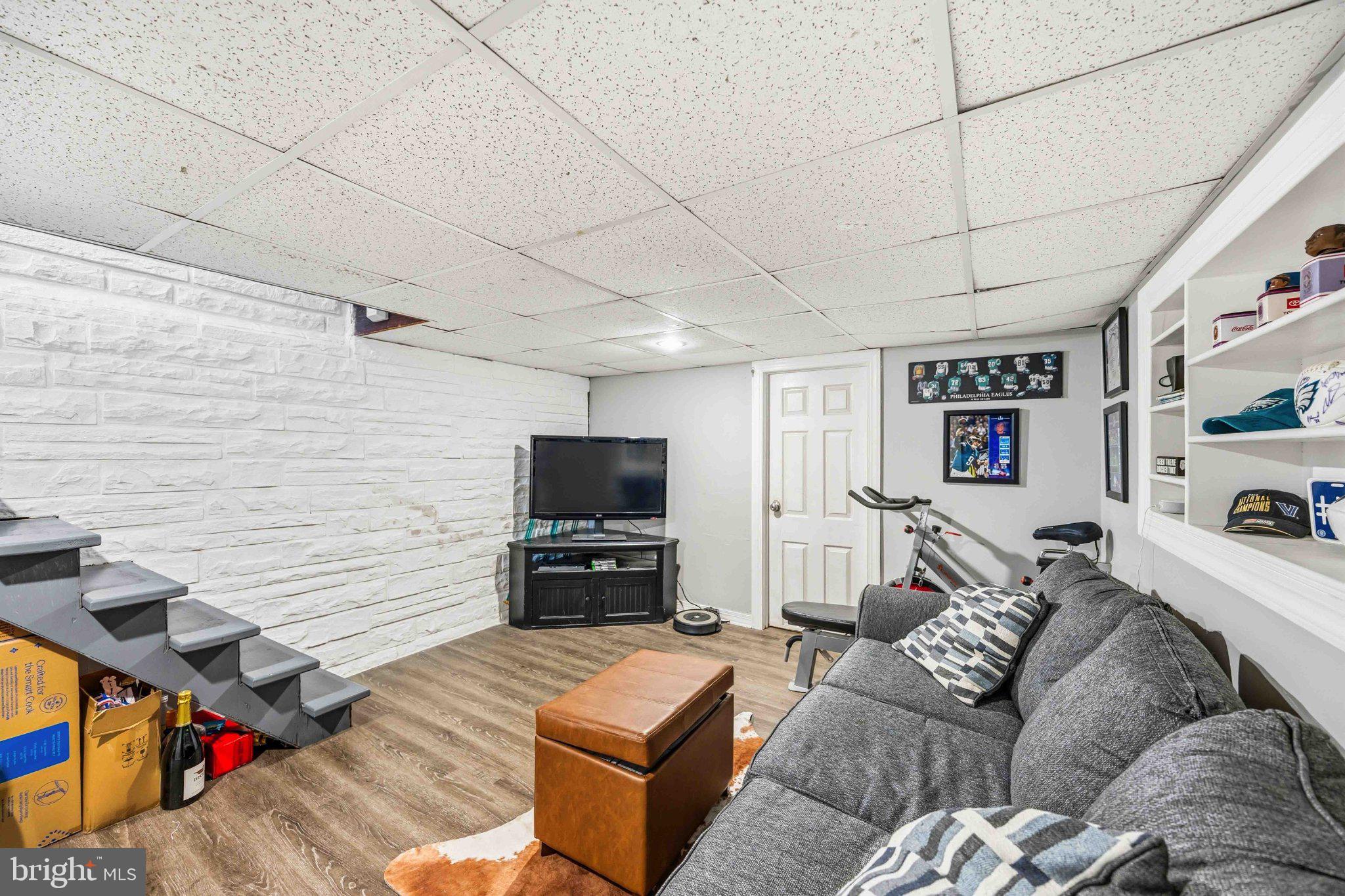 PORT RICHMOND - Residential