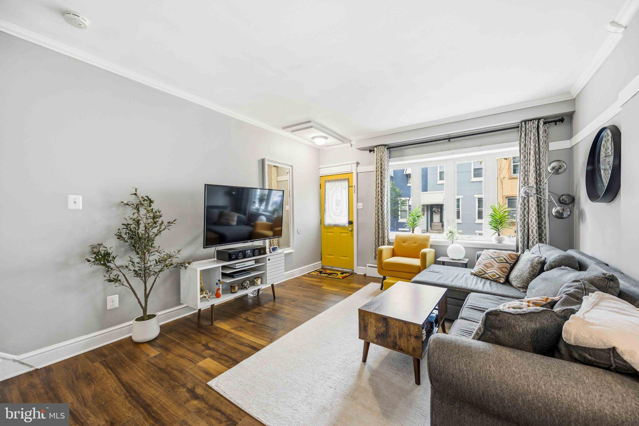 PORT RICHMOND - Residential