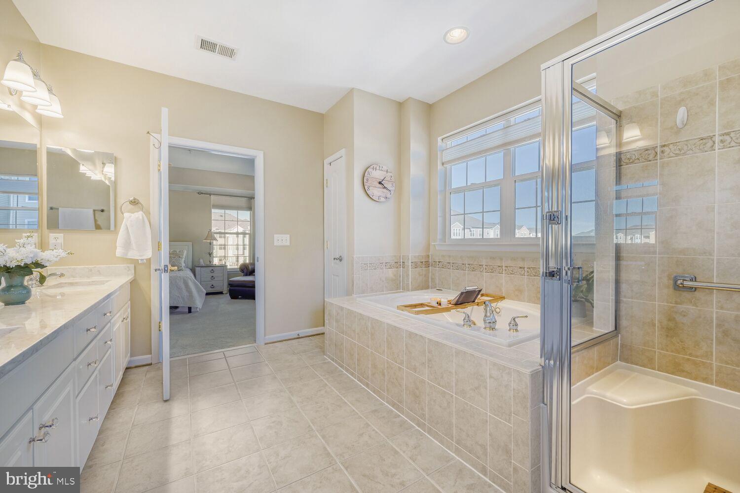 PINEY ORCHARD - Residential