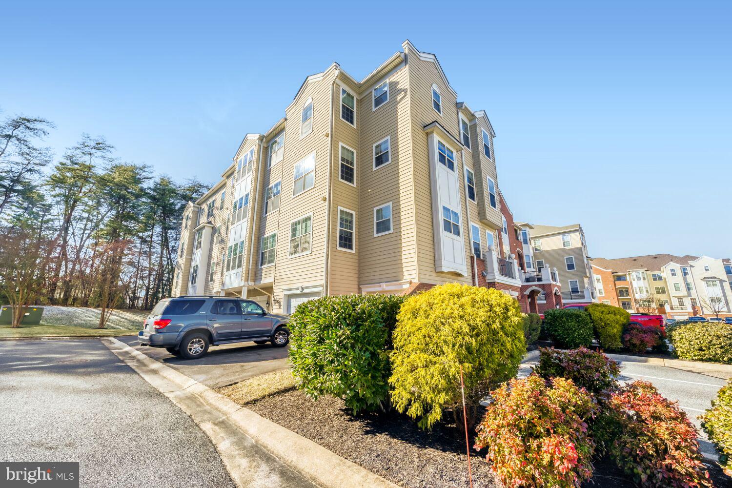 PINEY ORCHARD - Residential