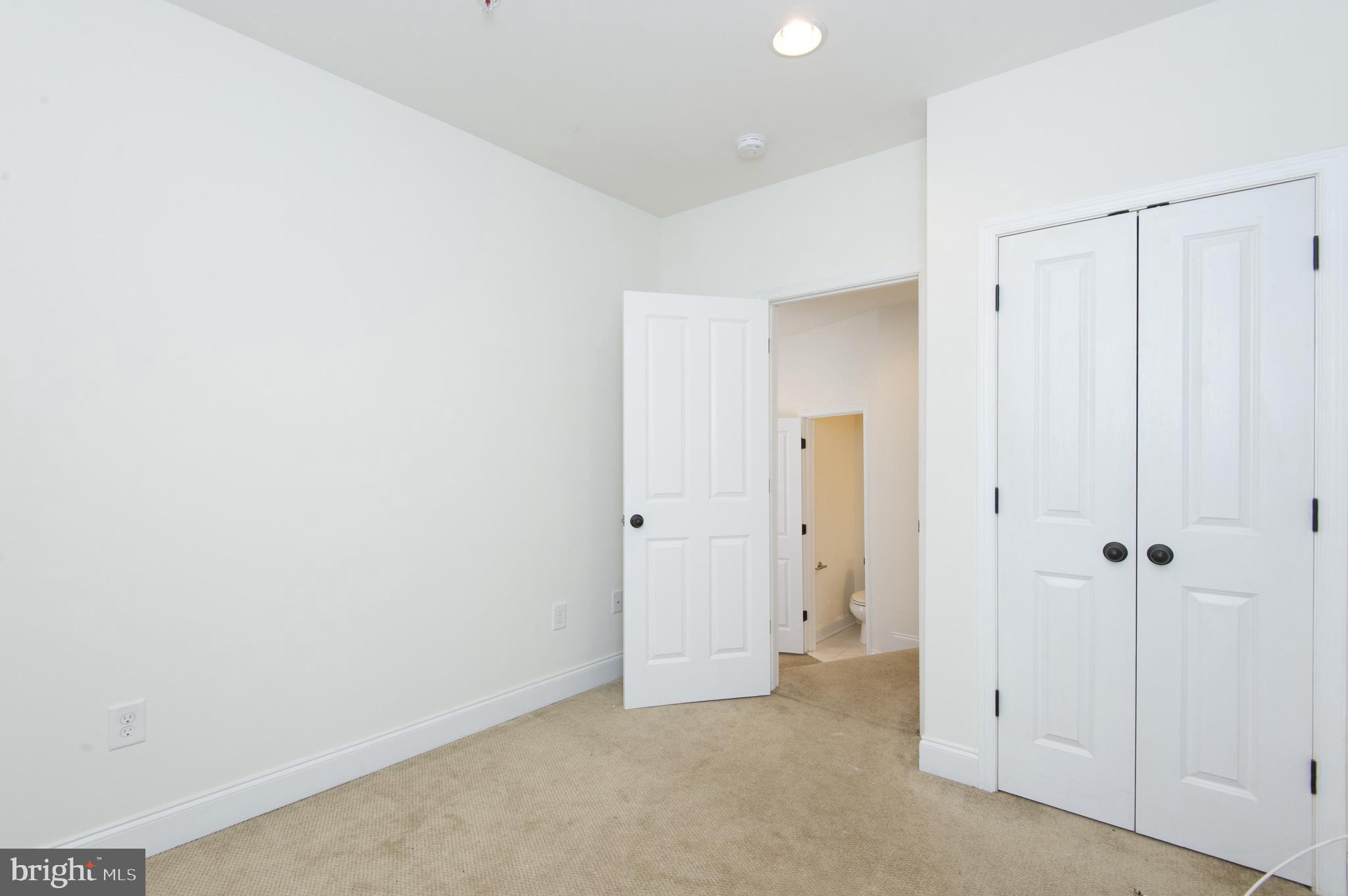 FEDERAL HILL HISTORIC DISTRICT - Residential Lease