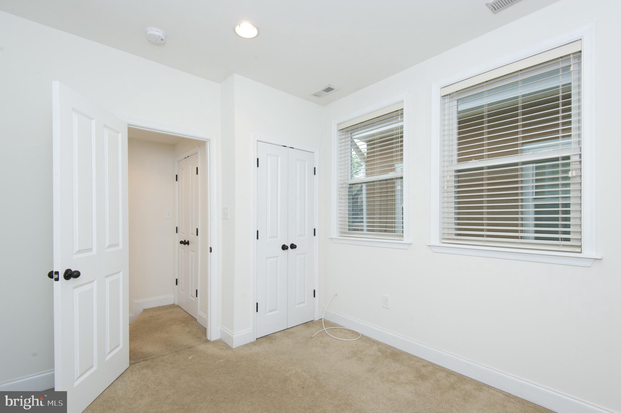 FEDERAL HILL HISTORIC DISTRICT - Residential Lease