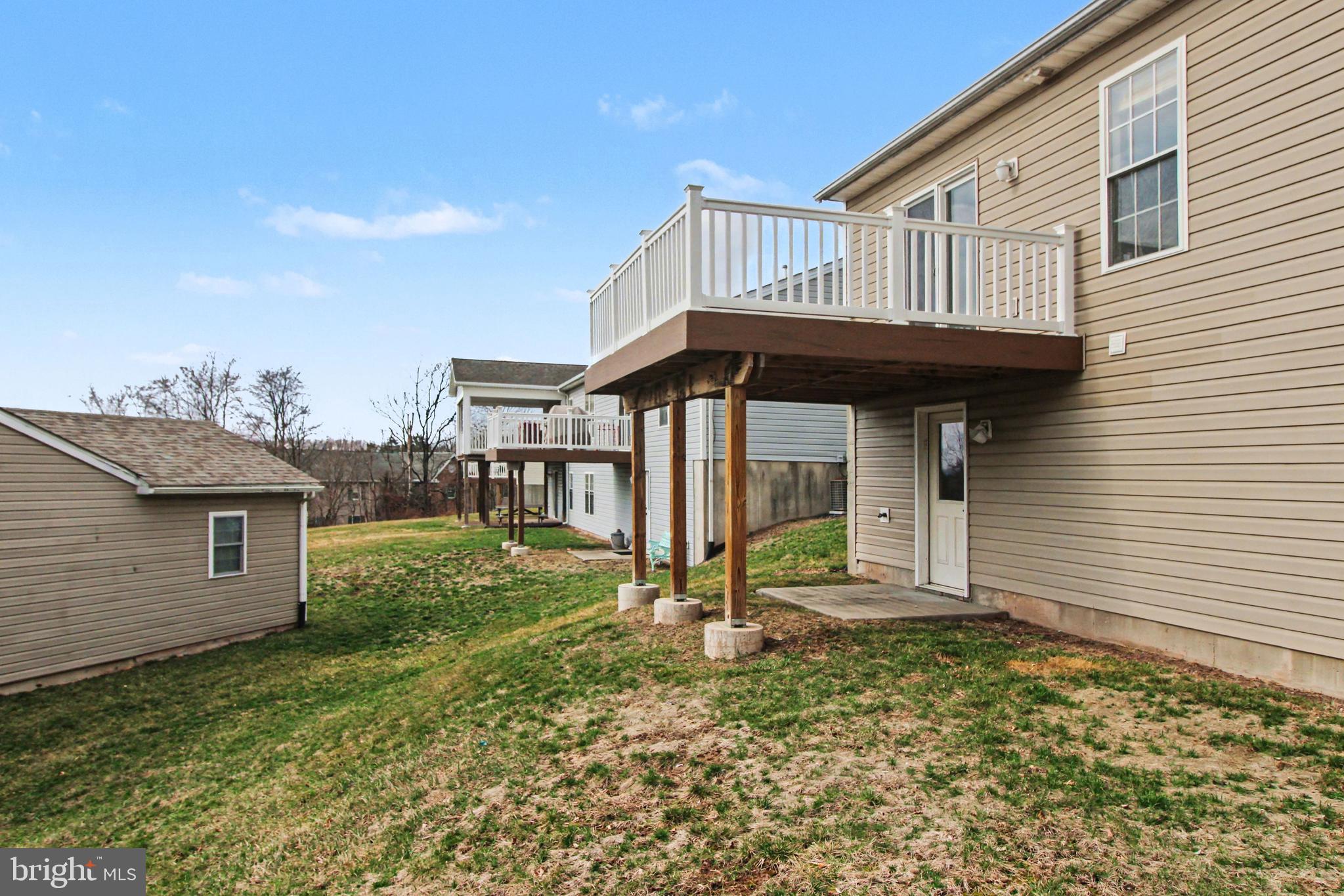 MANATAWNY VILLAGE - Residential