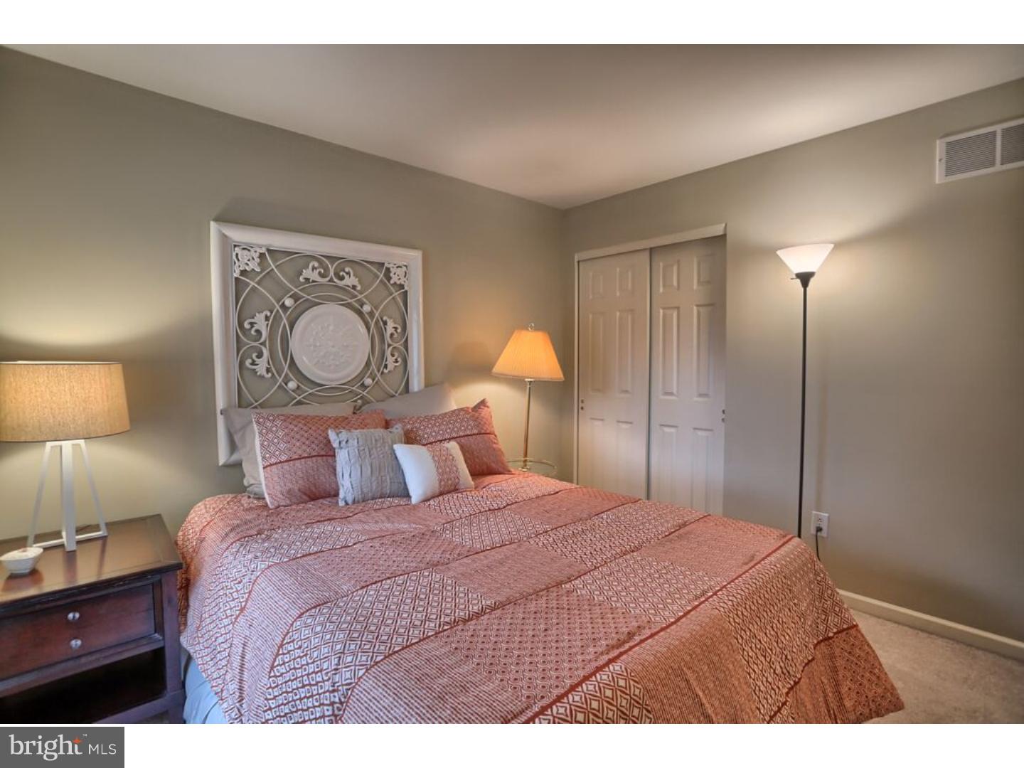 COUNTRY CLUB RUN - Residential