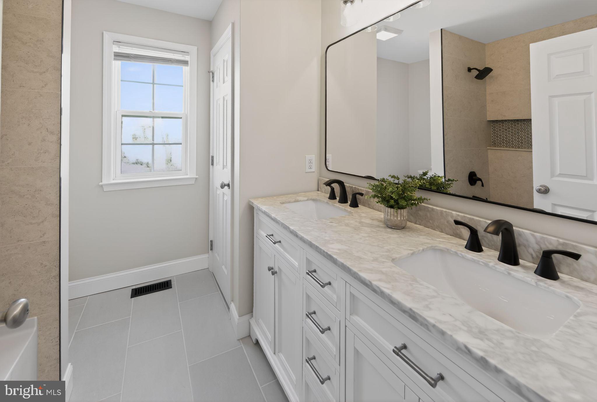 NORTHWOODS - Residential